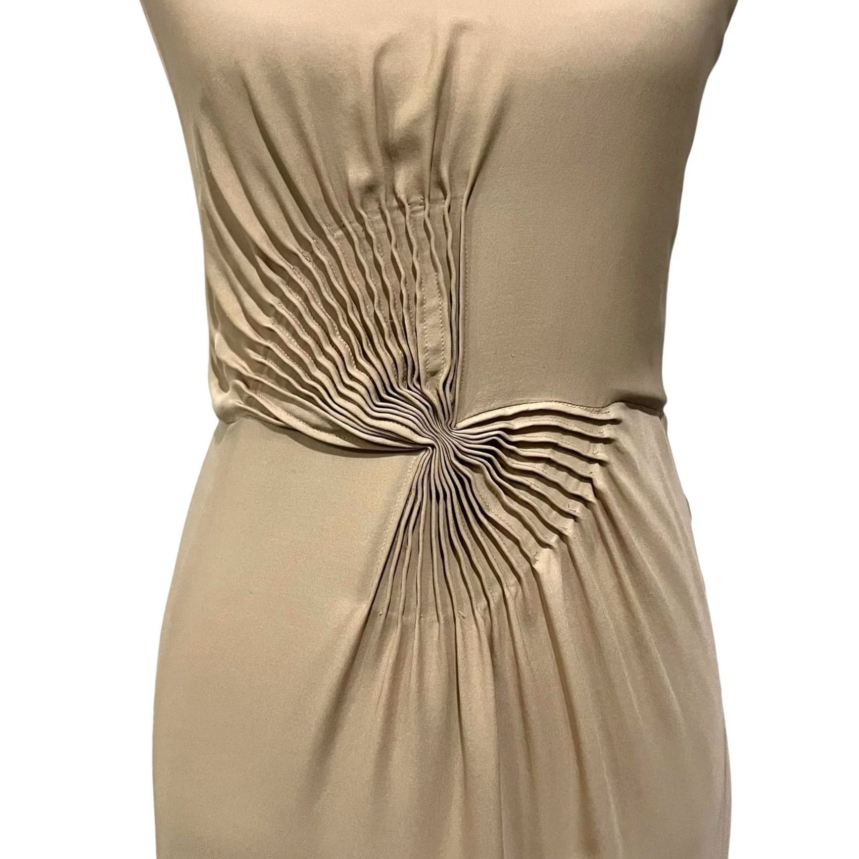 Diane von Furstenberg Diane von Furstenberg Kayley Silk Cinched Accent Tan Black Sheath Dress Sz 4 Size S / US 4 / IT 40 - 4 Thumbnail