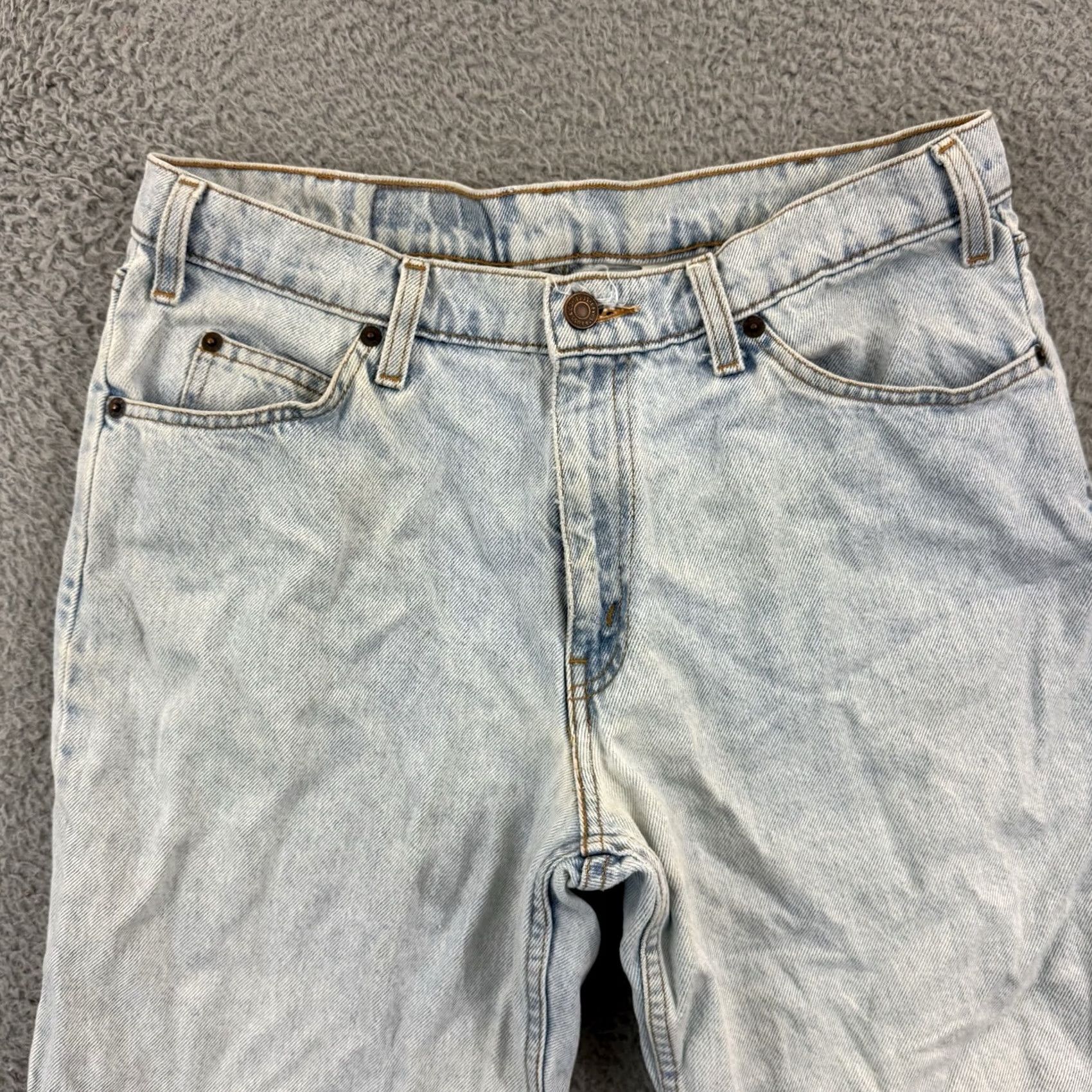 Levi's VINTAGE Levi’s 550 Shorts Men’s 30 Denim Blue Stone Wash 10” Hipster Biker 90s USA Mens Size US 30 / EU 46 - 4 Thumbnail