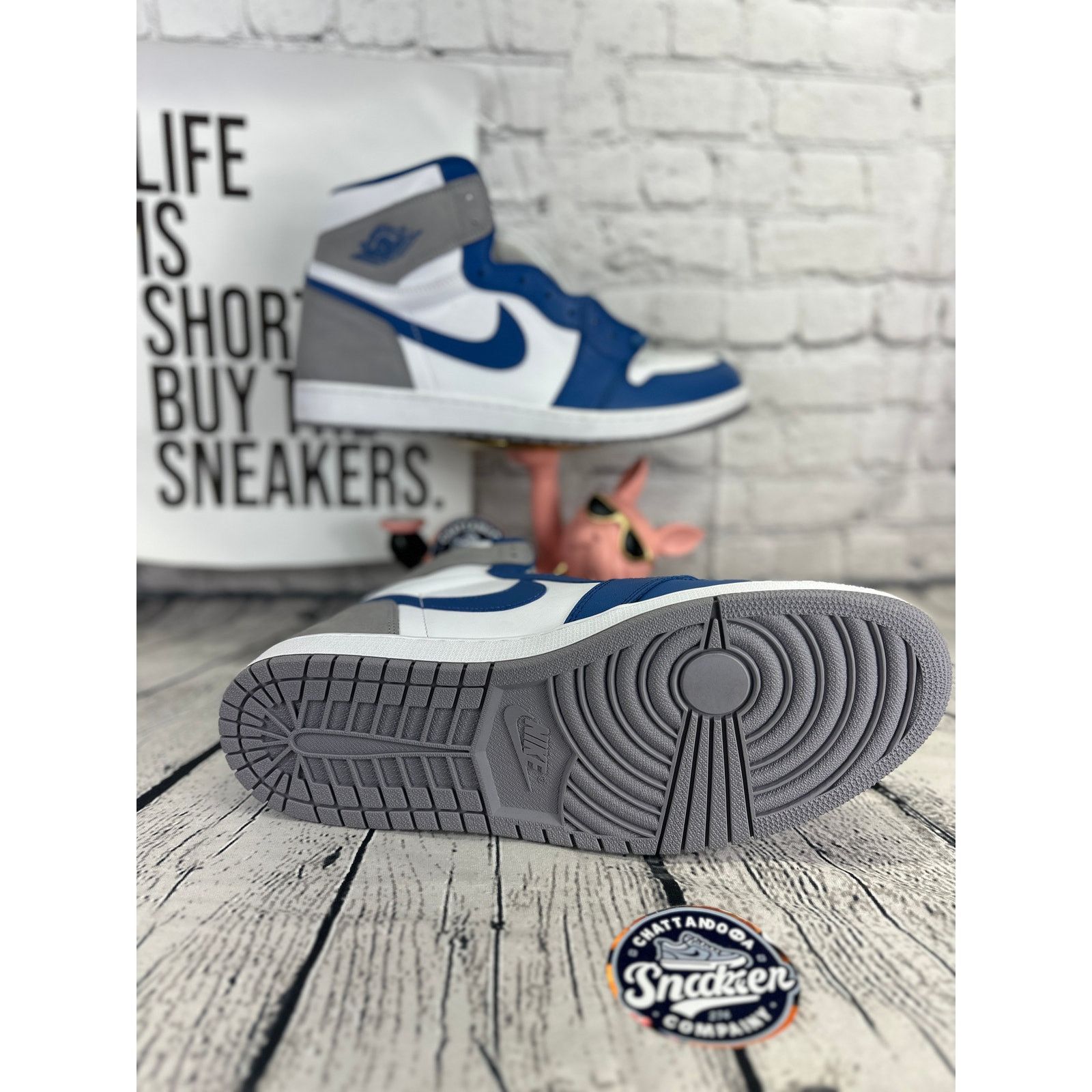 Nike Nike Air Jordan 1 Mens Size 18 True Blue Retro High OG NEW Size US 15 / EU 48 - 7 Thumbnail