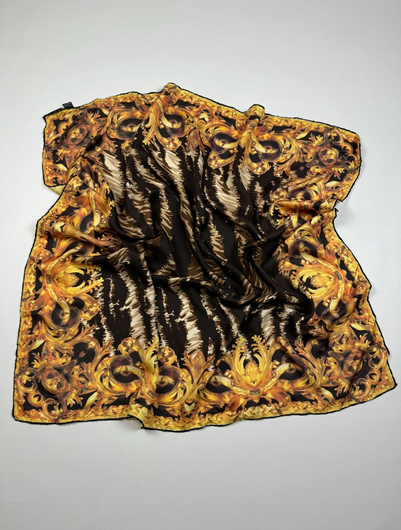 Dolce & Gabbana Dolce & Gabbana Silk Scarf Size ONE SIZE - 2 Thumbnail