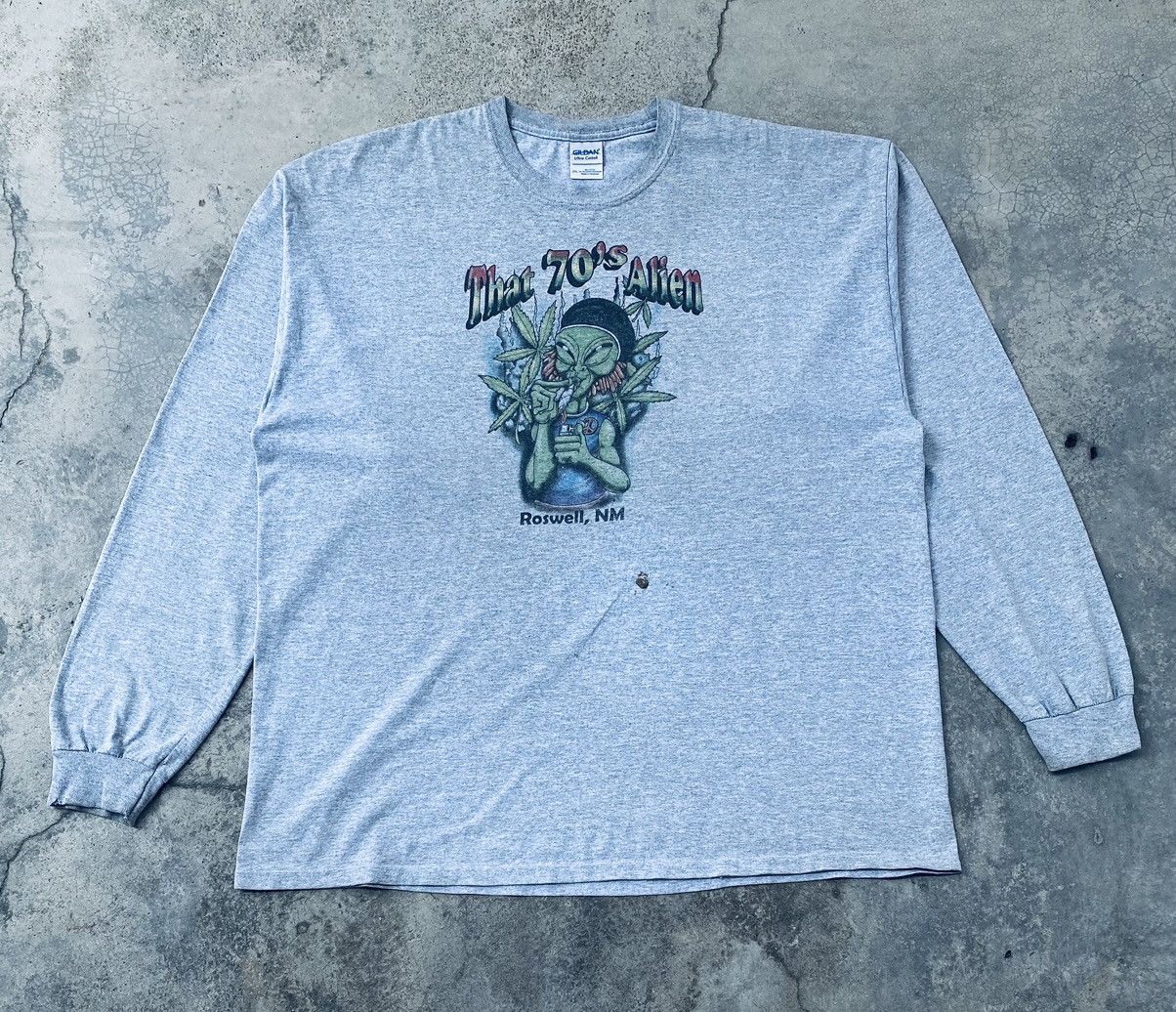 Vintage Vintage Alien Roswell Thrashed Long Sleeve Size US XL / EU 56 / 4 - 1 Thumbnail