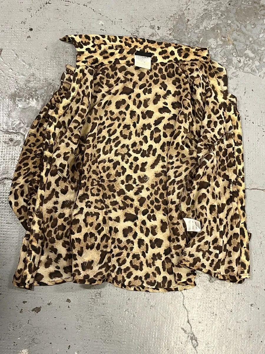 Roberto Cavalli 2000s Cavalli Leopard Print Chic Shirt Size XS / US 0-2 / IT 36-38 - 7 Thumbnail
