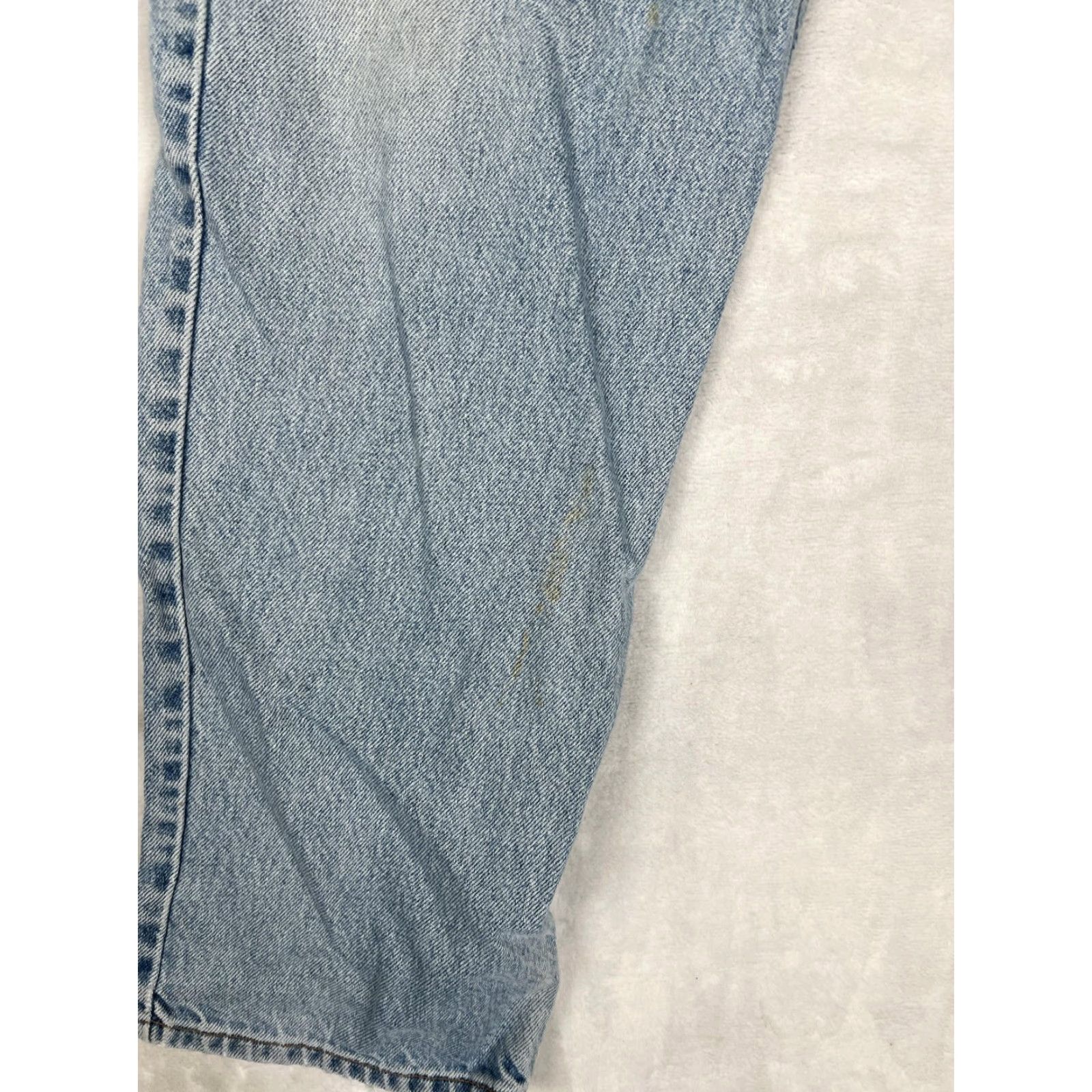 Levi's VINTAGE Levi's Jeans Mens 36x34 Blue Light Wash Relaxed Straight Leg Denim Mexico Size US 36 / EU 52 - 2 Thumbnail