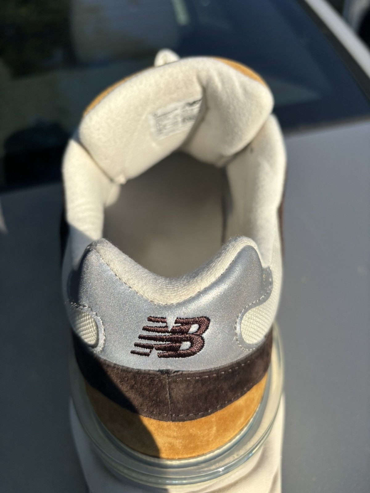 New Balance New Balance 9060 Size US 12 / EU 45 - 2 Thumbnail