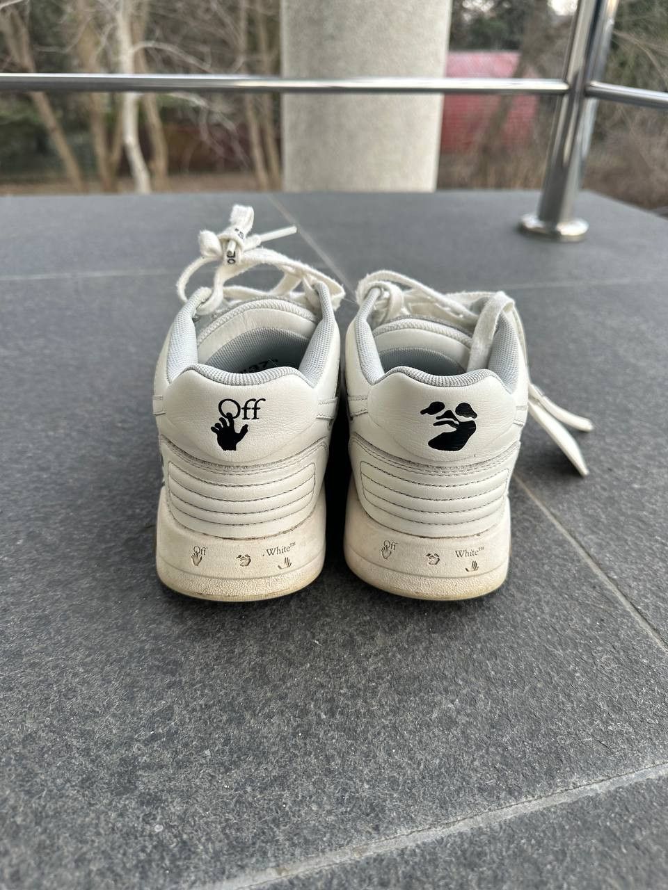 Off-White Off-white out office Size US 8.5 / IT 38.5 - 3 Thumbnail
