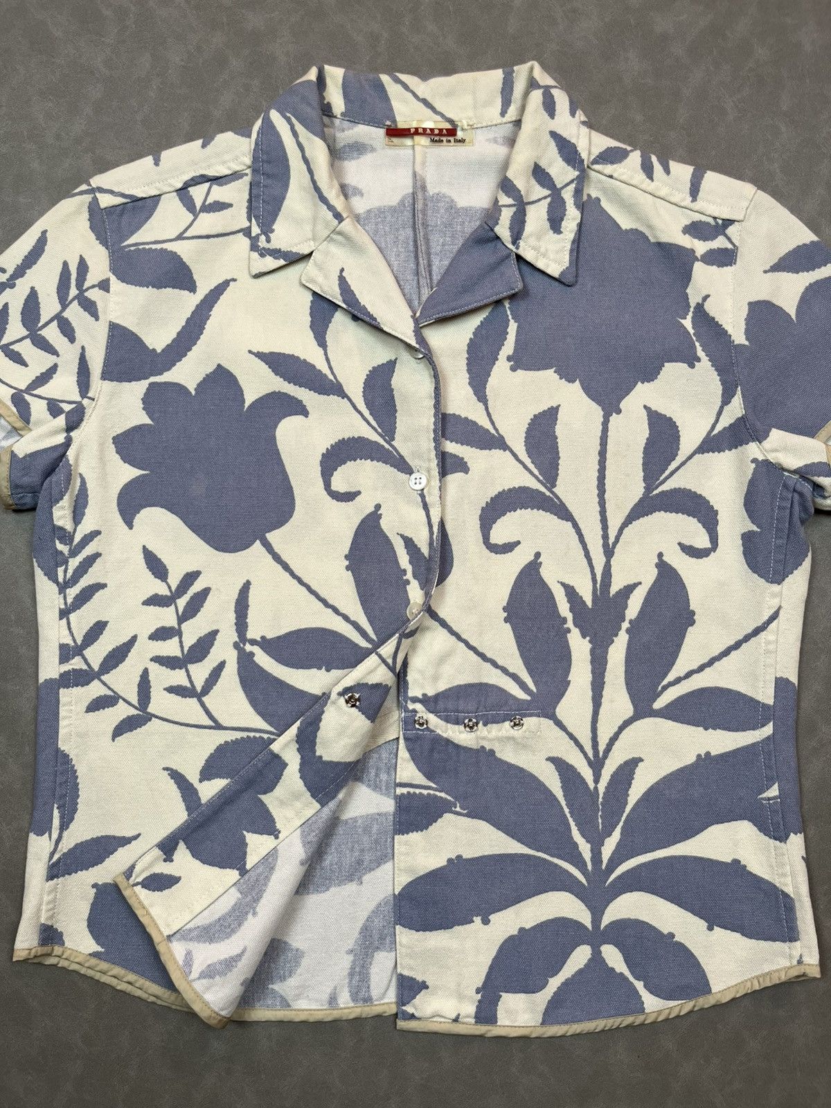 Prada Prada floral button up shirt Size S / US 4 / IT 40 - 4 Thumbnail