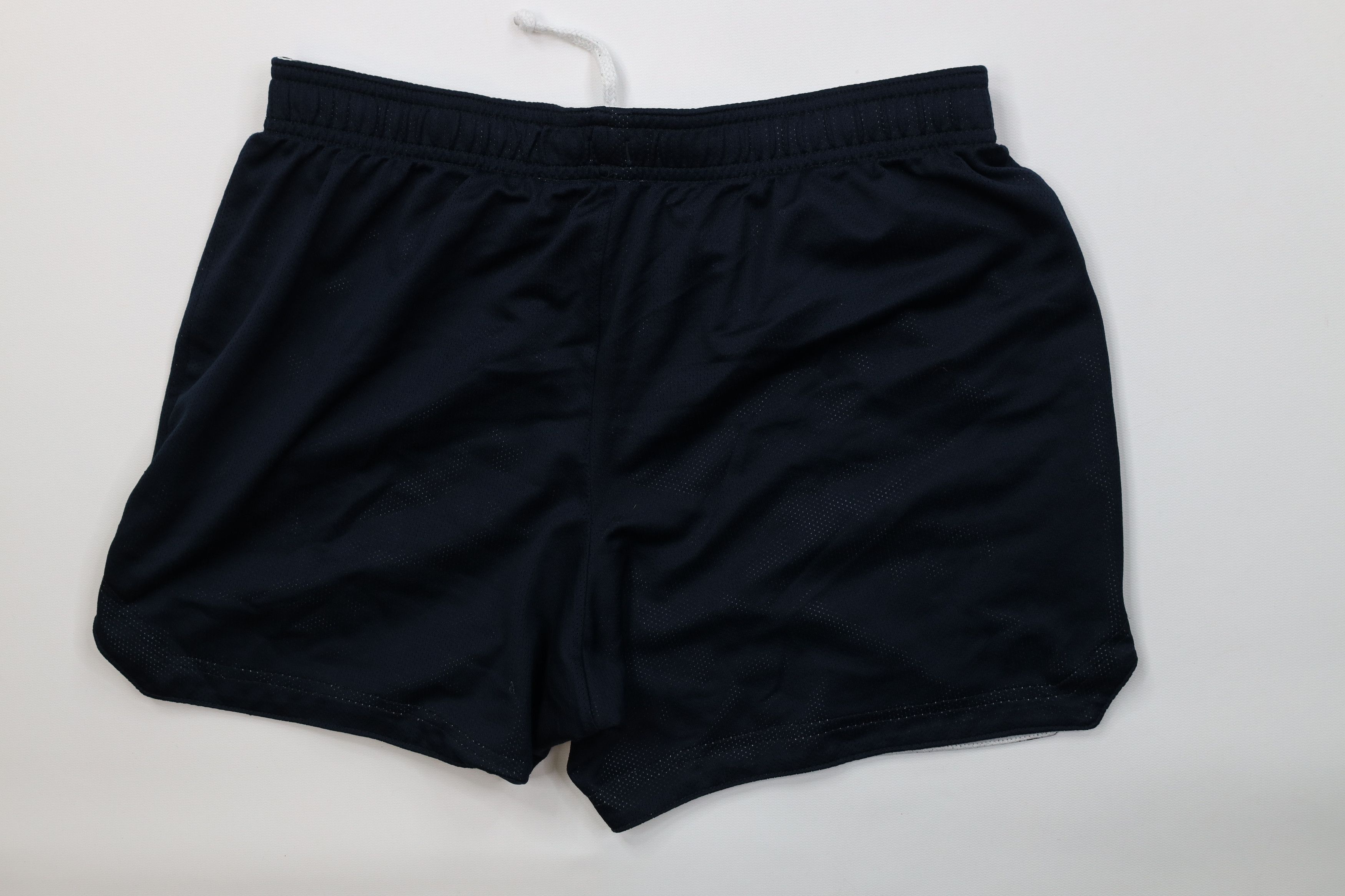 Nike Vintage Nike Reversible Mini Swoosh Running Soccer Shorts Size 28" / US 6 / IT 42 - 11 Thumbnail