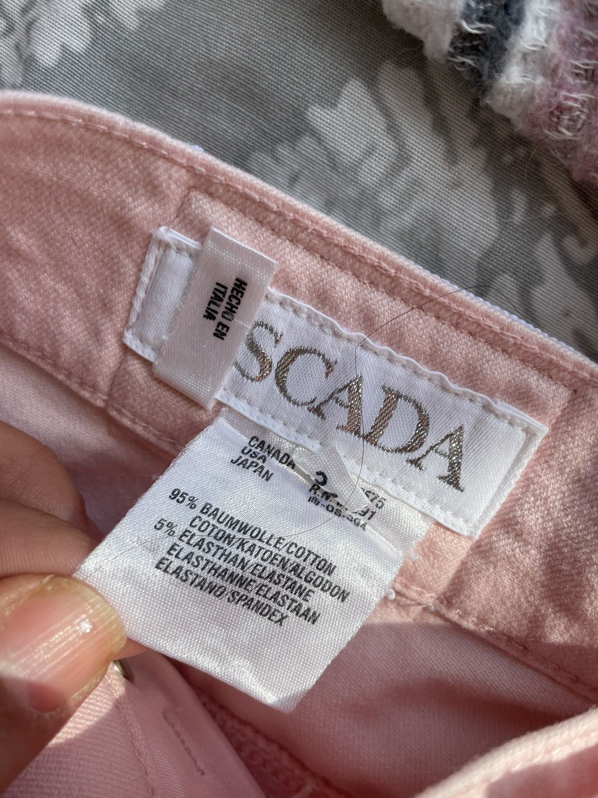 Escada Escada jean Size 24" / US 00 / IT 34 - 22 Thumbnail