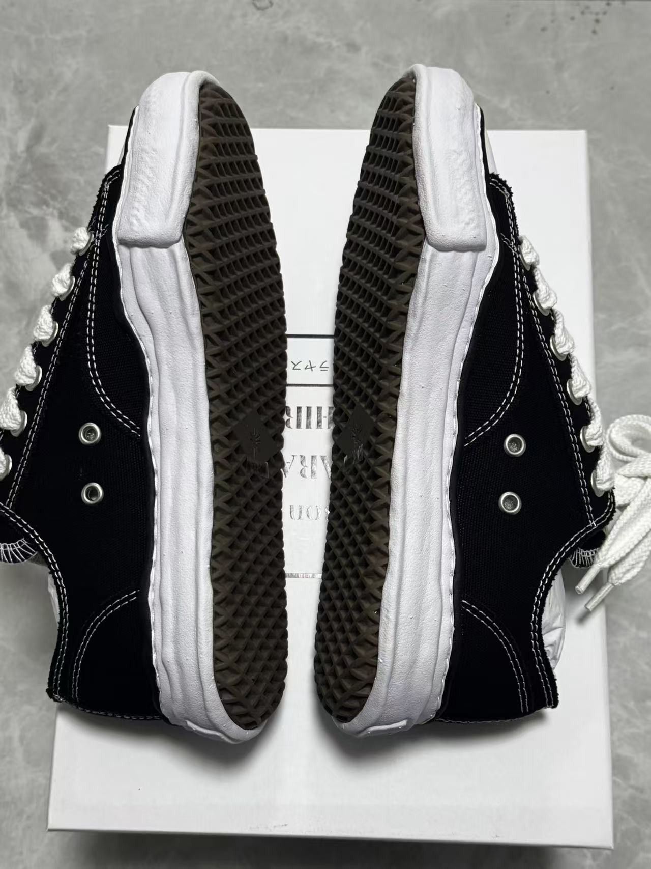 Maison MIHARA YASUHIRO Maison MIHARA YASUHIRO Low-top Sneakers Size US 7 / EU 40 - 3 Thumbnail