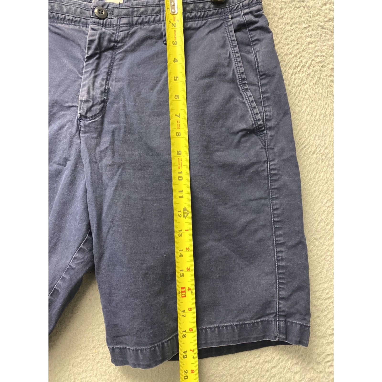 Gap Gap Mens Shorts 33 Navy Bermuda Chino Mid Rise Cotton Casual Outdoor Pockets Size US 33 - 4 Thumbnail
