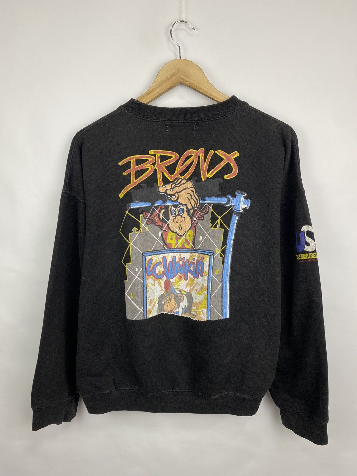 Vintage 🇺🇸 Vintage 80s Lc Waikiki USA Bronx Sweatshirt Rare Retro Size US M / EU 48-50 / 2 - 8 Thumbnail