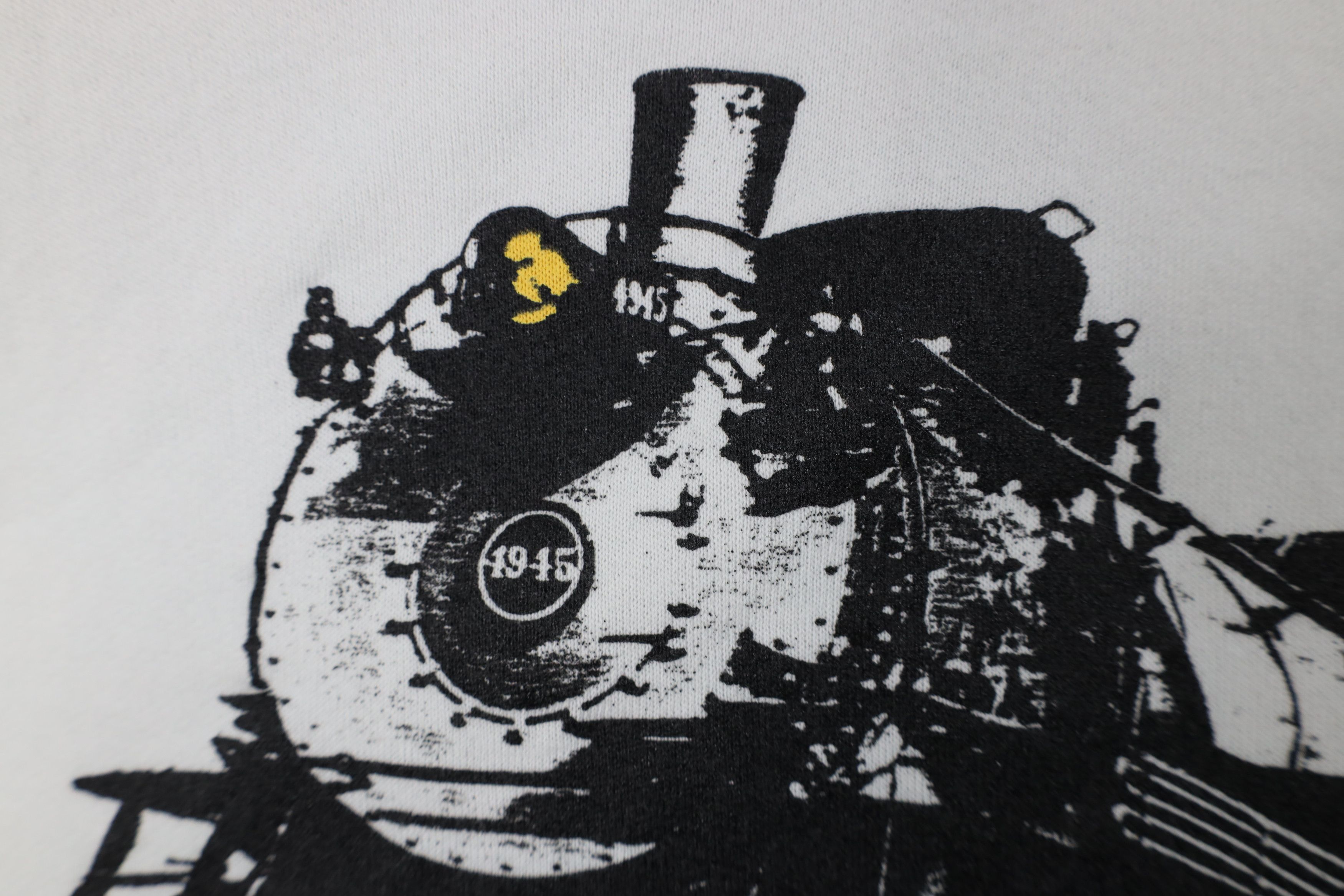 Vintage Vintage 90s Locomotive Train Crewneck Sweatshirt White USA Size US M / EU 48-50 / 2 - 5 Thumbnail