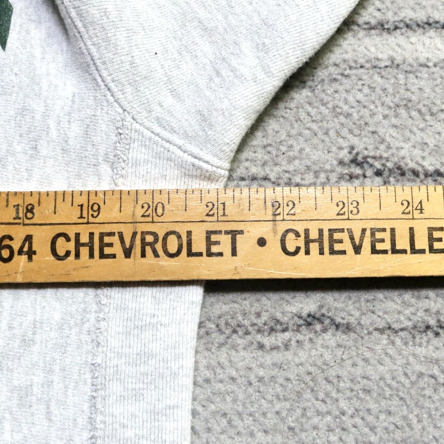 Champion VINTAGE Humboldt State Champion Reverse Weave Crew Neck Sweatshirt Men L Heather Champion Sweatshirt 90s Size US L / EU 52-54 / 3 - 6 Thumbnail