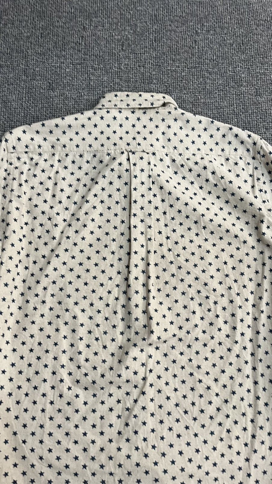 Gitman Bros. Vintage Vintage Gitman Bros Star Pattern Shirt USA Made Size M Size US L / EU 52-54 / 3 - 6 Thumbnail