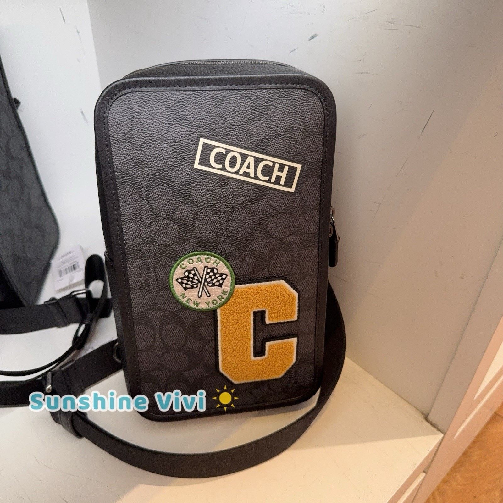 Coach NWT Coach Sullivan Pack Patch CY820 Charcoal Multi Size ONE SIZE - 1 Thumbnail
