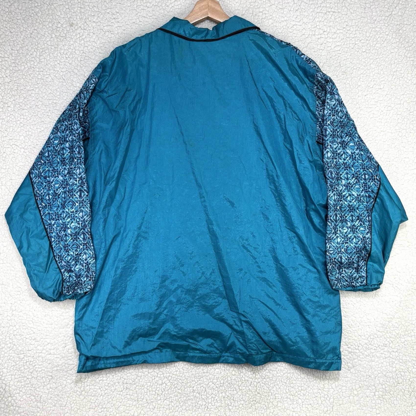 Vintage VINTAGE Honors Plus Size 1X 18/20 Nylon Windbreaker Track Jacket 80s Bold Teal Print Jacket Men/Men's? Size XL / US 12-14 / IT 48-50 - 4 Thumbnail