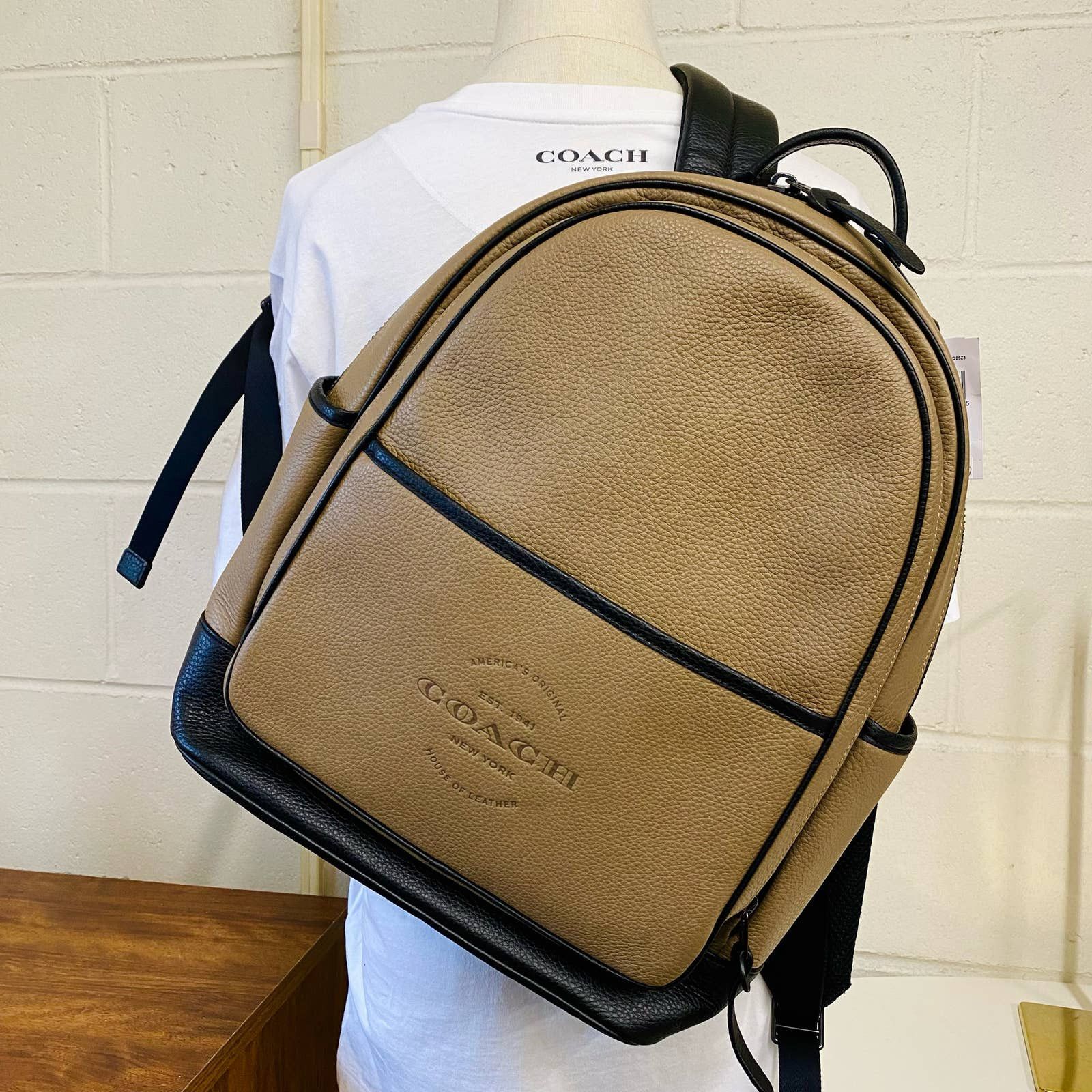 Coach Thompson Backpack Coach Thompson Backpack In Signature Jacquard main image 3