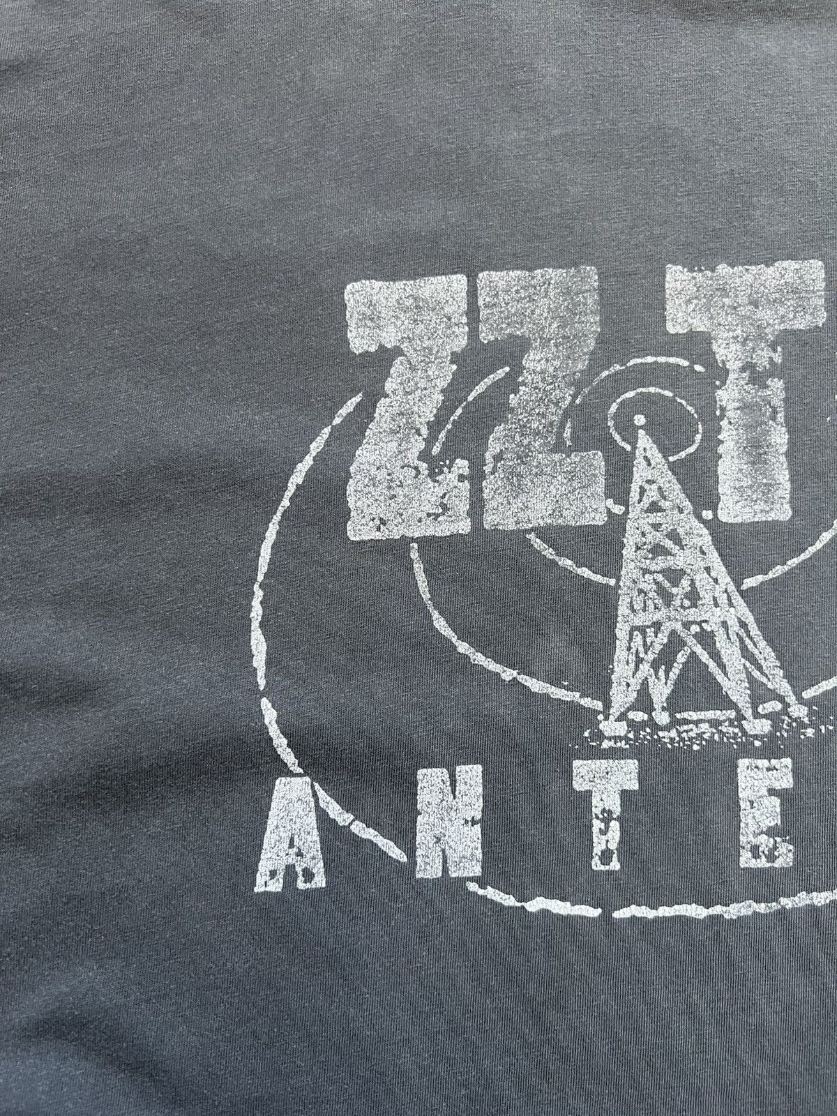 Band Tees × Vintage Vintage 90s ZZ Top Antenna Single Stich Rock Band T-shirt Size US XL / EU 56 / 4 - 16 Thumbnail