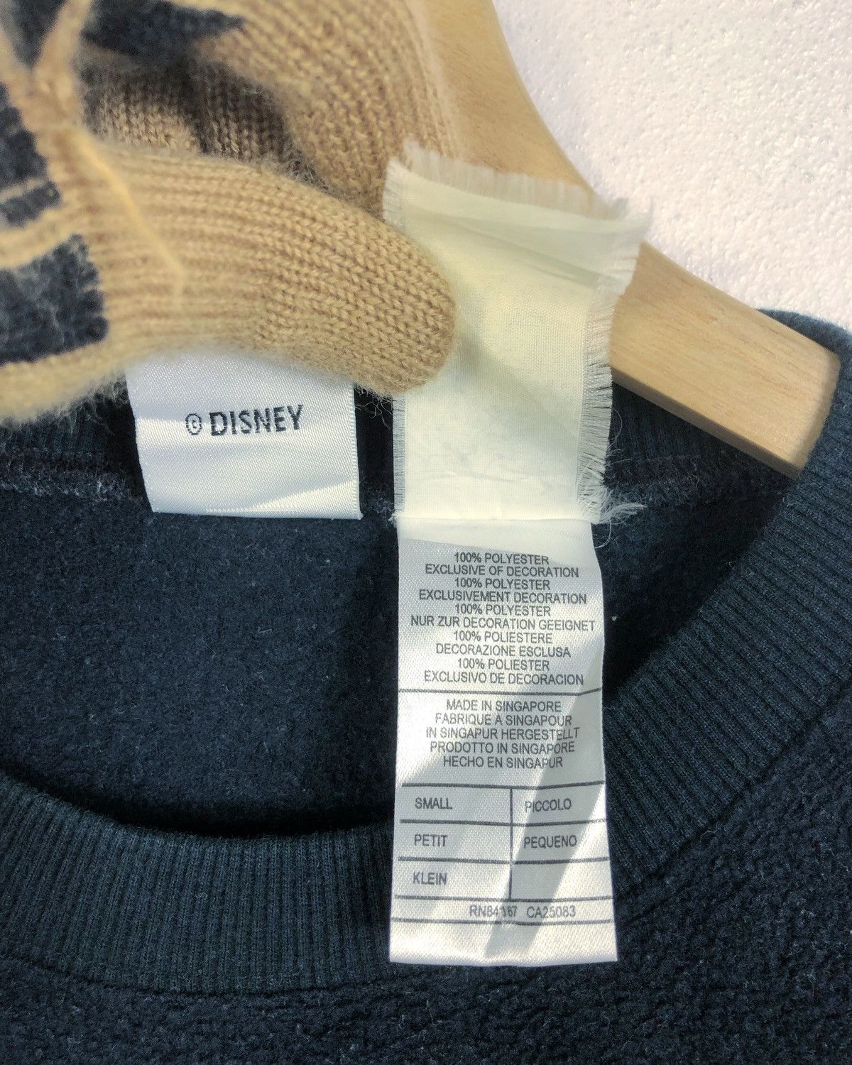 Disney Rare Vintage Disney Characters Sweatshirt Size US S / EU 44-46 / 1 - 9 Thumbnail
