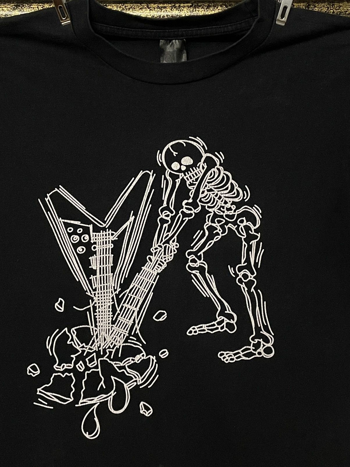 Japanese Brand Vintage Japan Designer Number Nine Skeleton Smash Guitar Tee Size US M / EU 48-50 / 2 - 3 Thumbnail