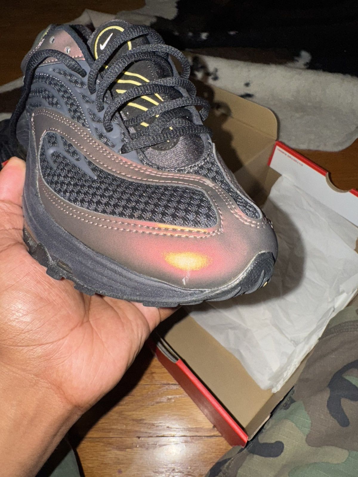 Nike Nike Tuned Max Size US 10 / EU 43 - 10 Thumbnail