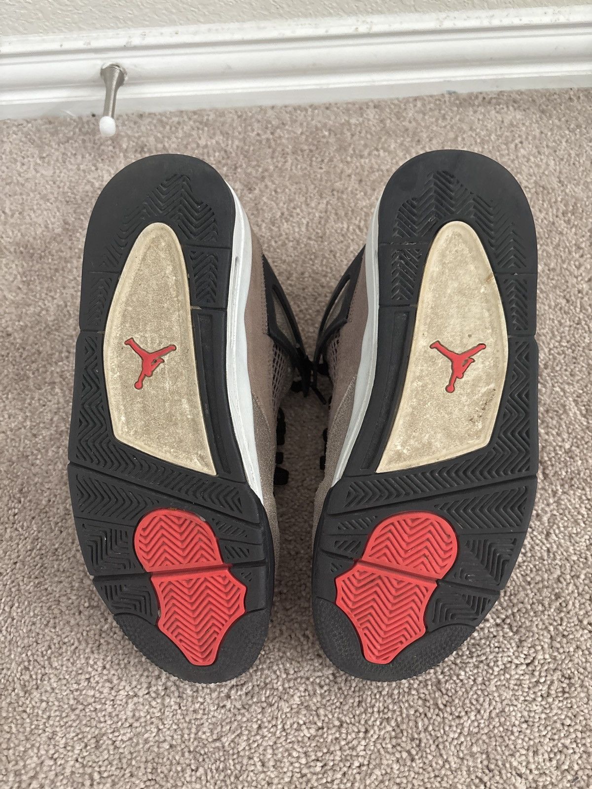 Jordan Brand Jordan 4 Taupe Haze Size US 10 / EU 43 - 5 Thumbnail