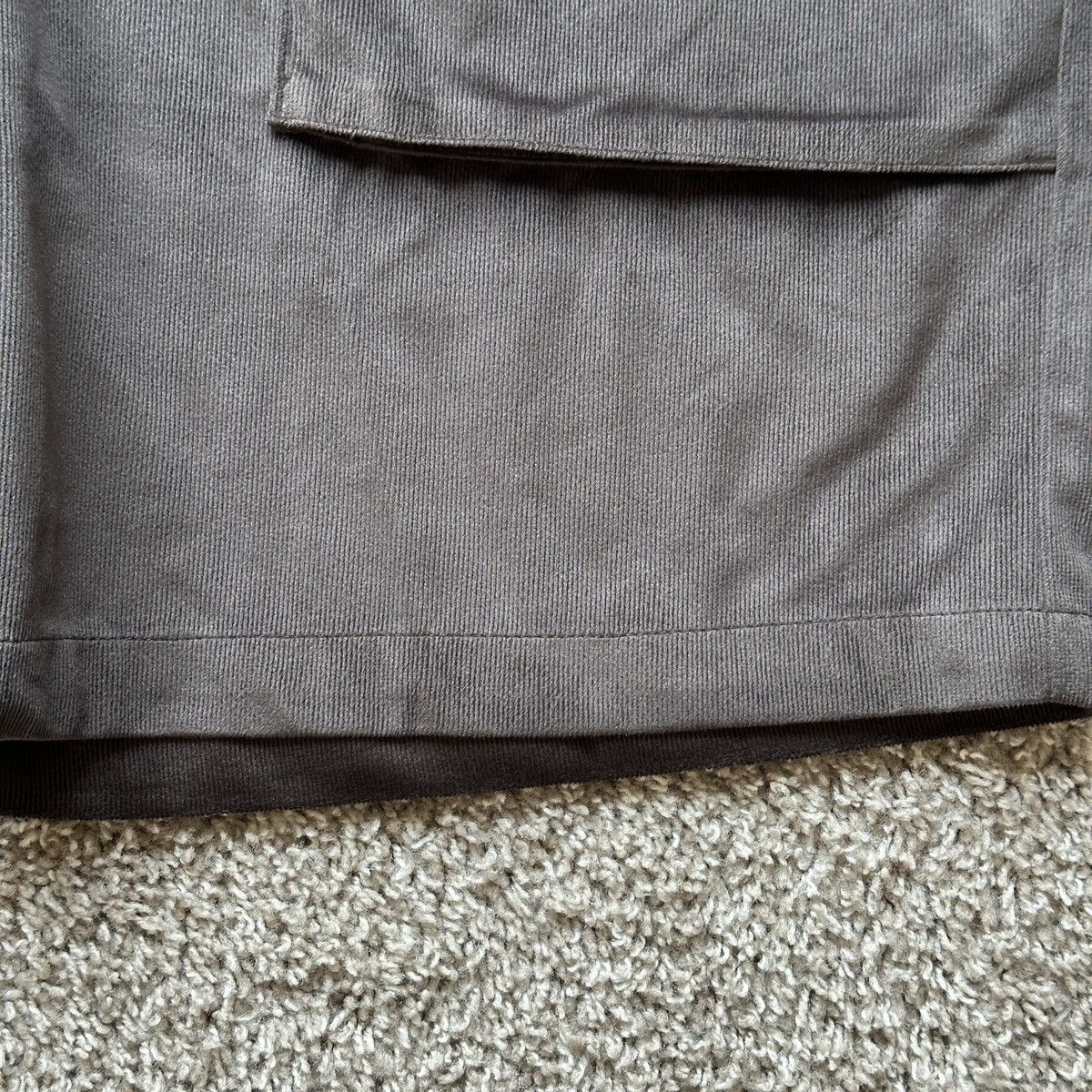 Nike SB NIKE SB DRI FIT VELVET CORDUROY SKATEBOARDING SHORTS LARGE Size US 36 / EU 52 - 7 Thumbnail