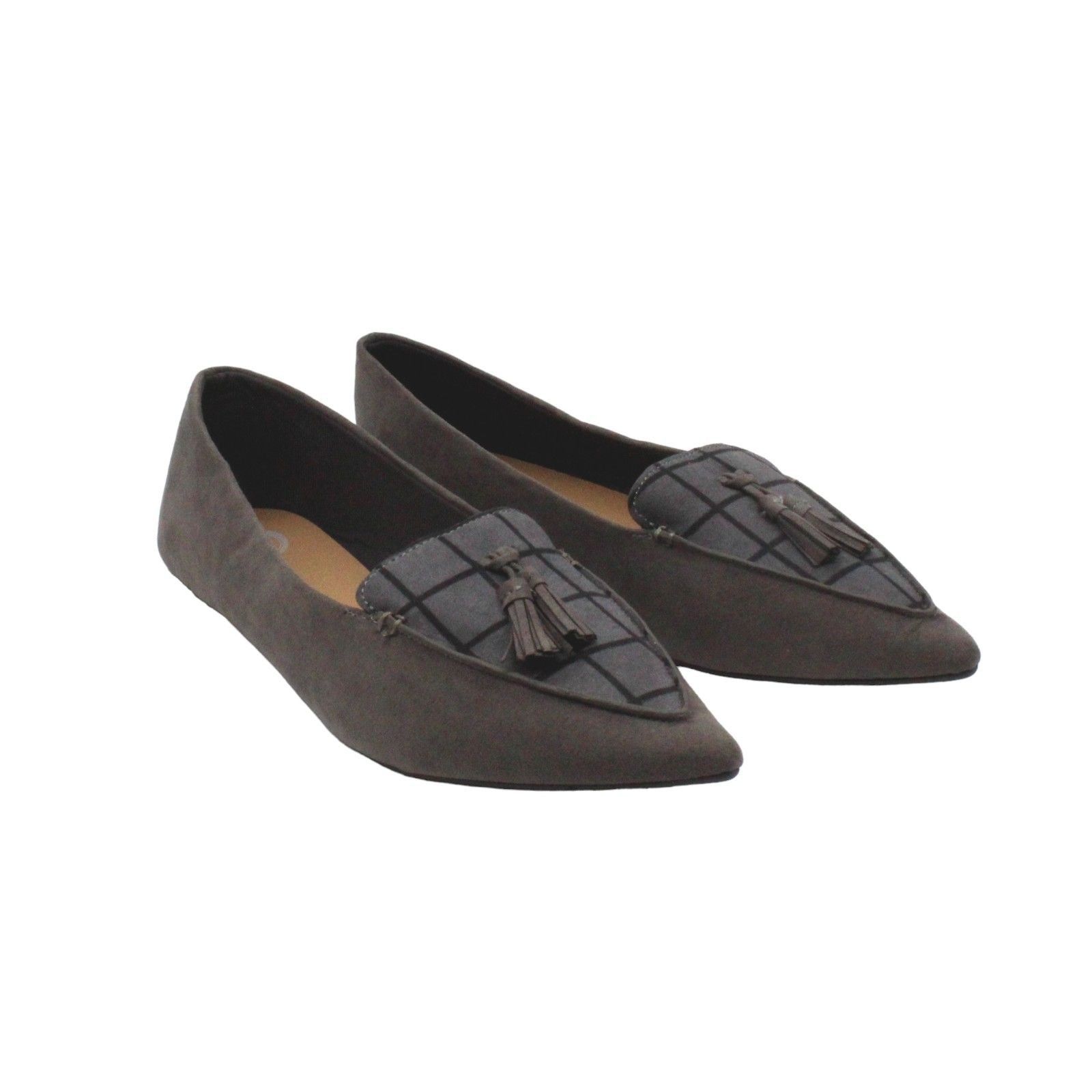 Women S Journee Collection Lindsey Pointed Toe Kiltie Loafer