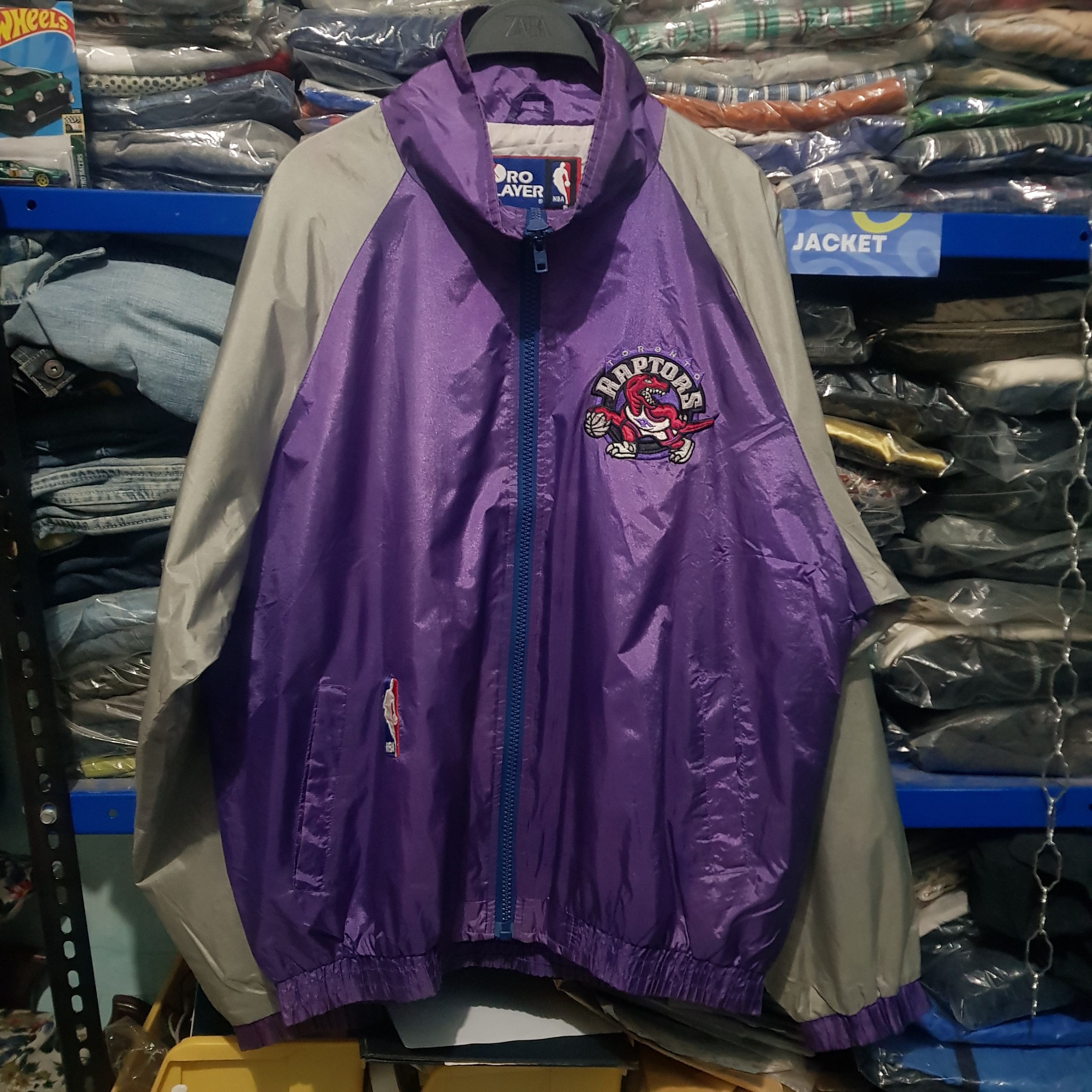 Vintage pro player Toronto Raptors jacket