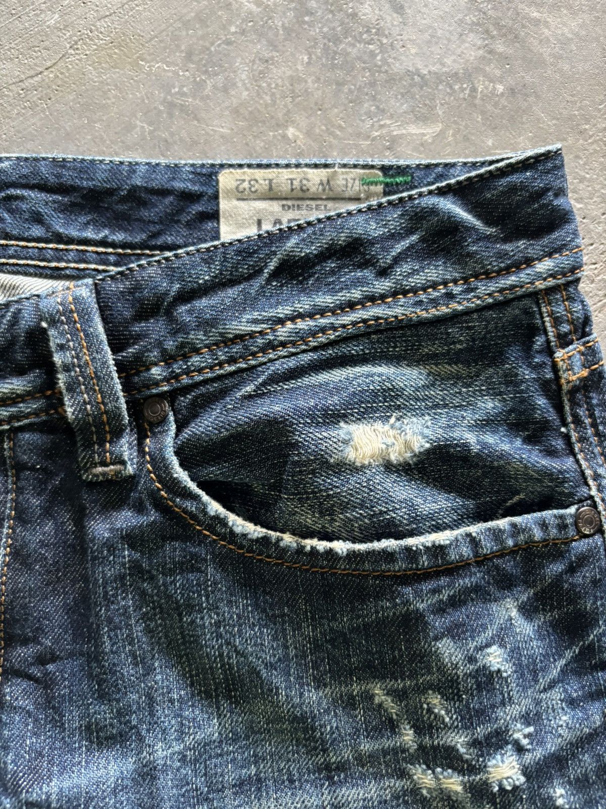 Diesel × Diesel Black Gold distressed diesel industry denim sick faded design Size US 34 / EU 50 - 9 Thumbnail