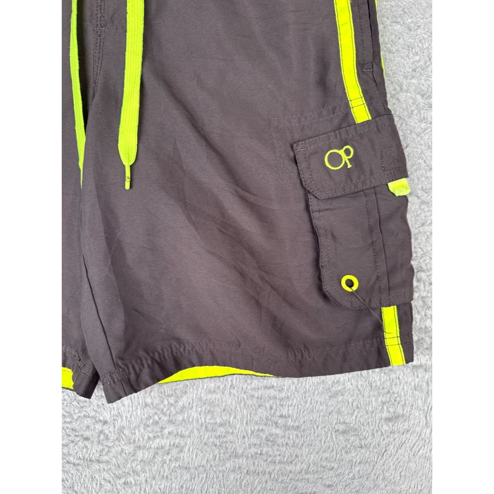 Ocean Pacific Ocean Pacific Board Shorts Men Small Gray 100% Polyester Cargo Drawstring Elastic Waist Pockets Beach Surfing 30x10 Mens Size US 29 - 2 Thumbnail