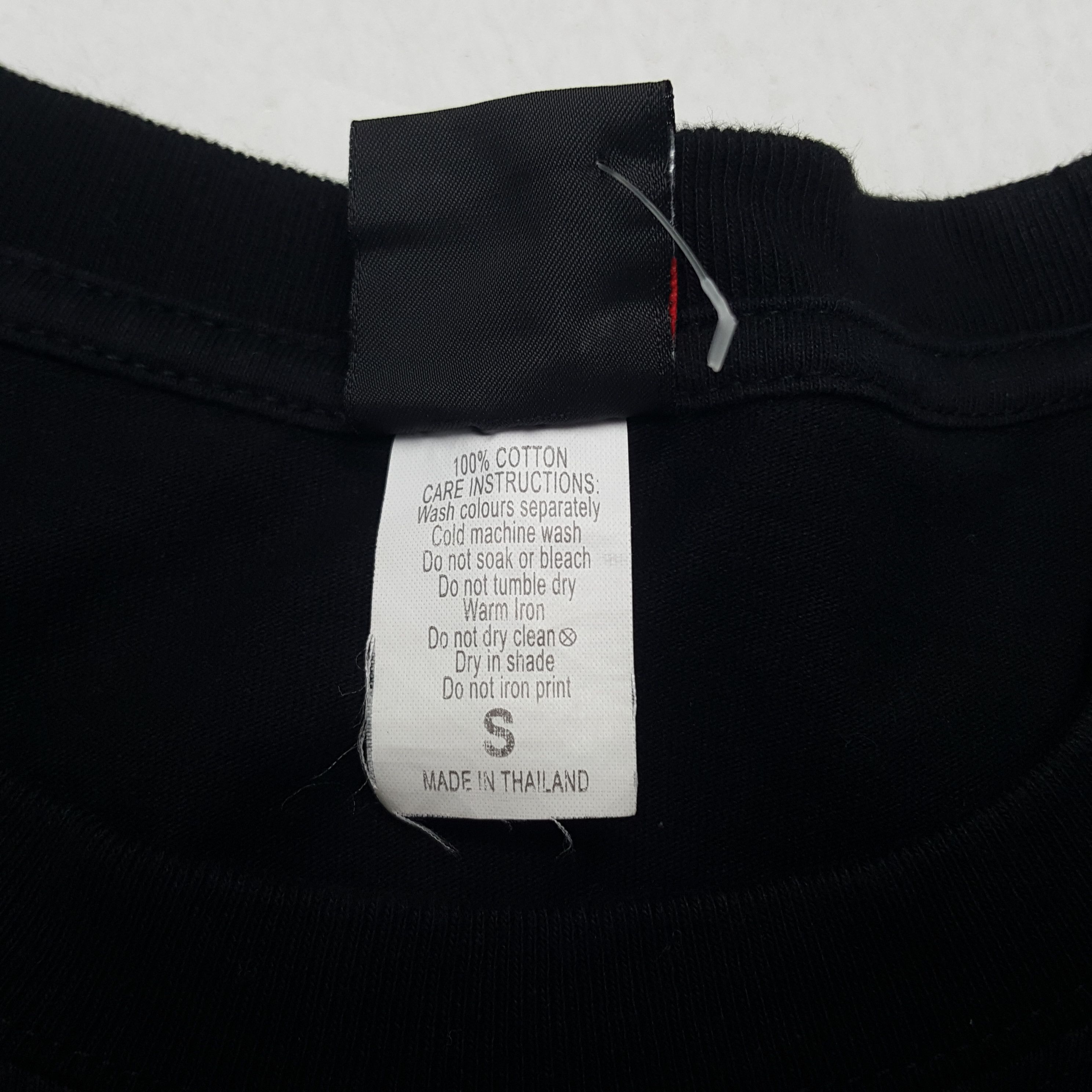 Band Tees × Vintage Vintage Radiohead American Rock Tshirt Size US S / EU 44-46 / 1 - 6 Thumbnail