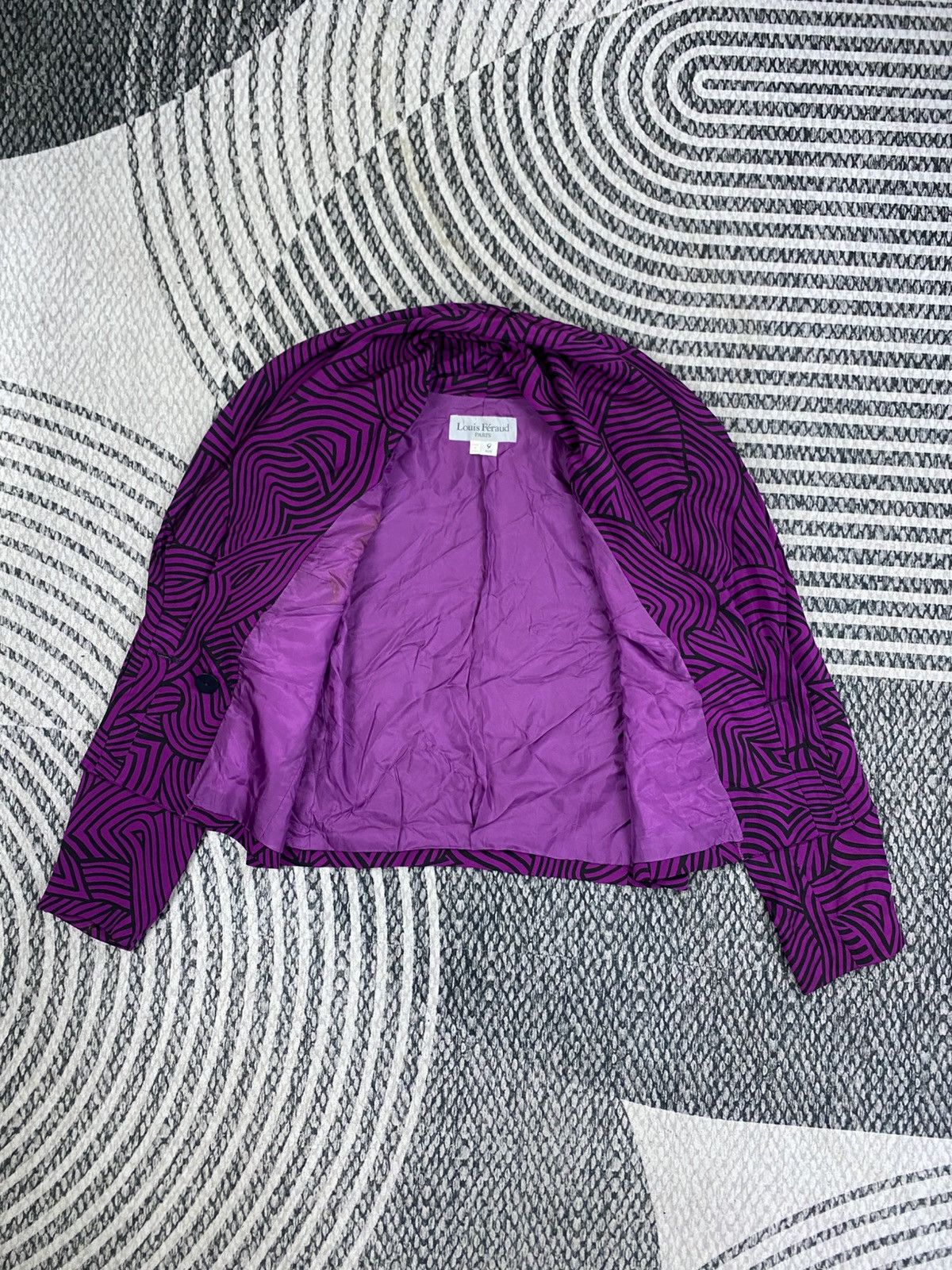 Louis Feraud Vintage Louis Feraud Double Button Cropped Style Blouse Size S / US 4 / IT 40 - 5 Thumbnail