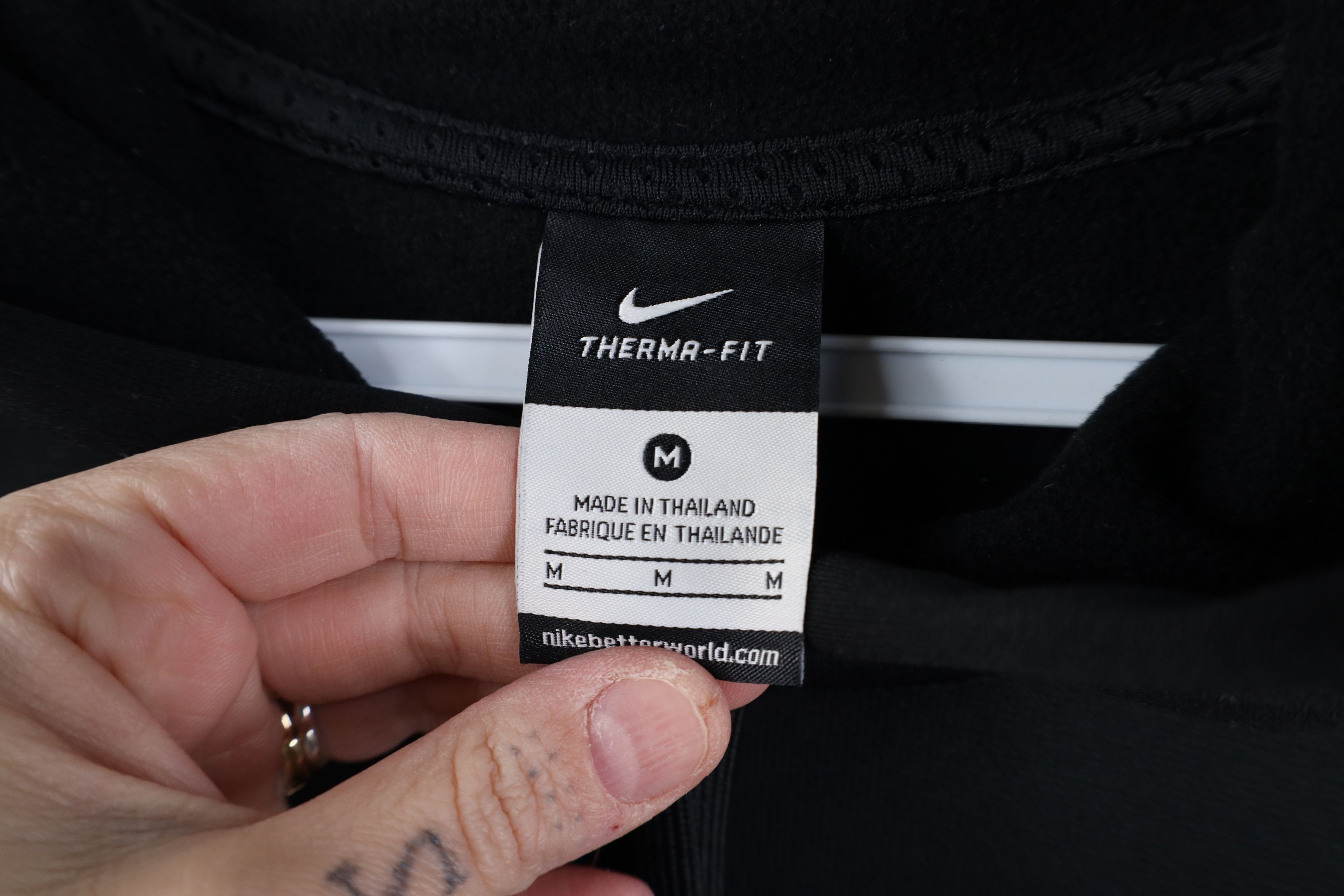 Nike Deadstock Vintage Y2K Nike Livestrong Armstrong Hoodie Black Size M / US 6-8 / IT 42-44 - 7 Thumbnail