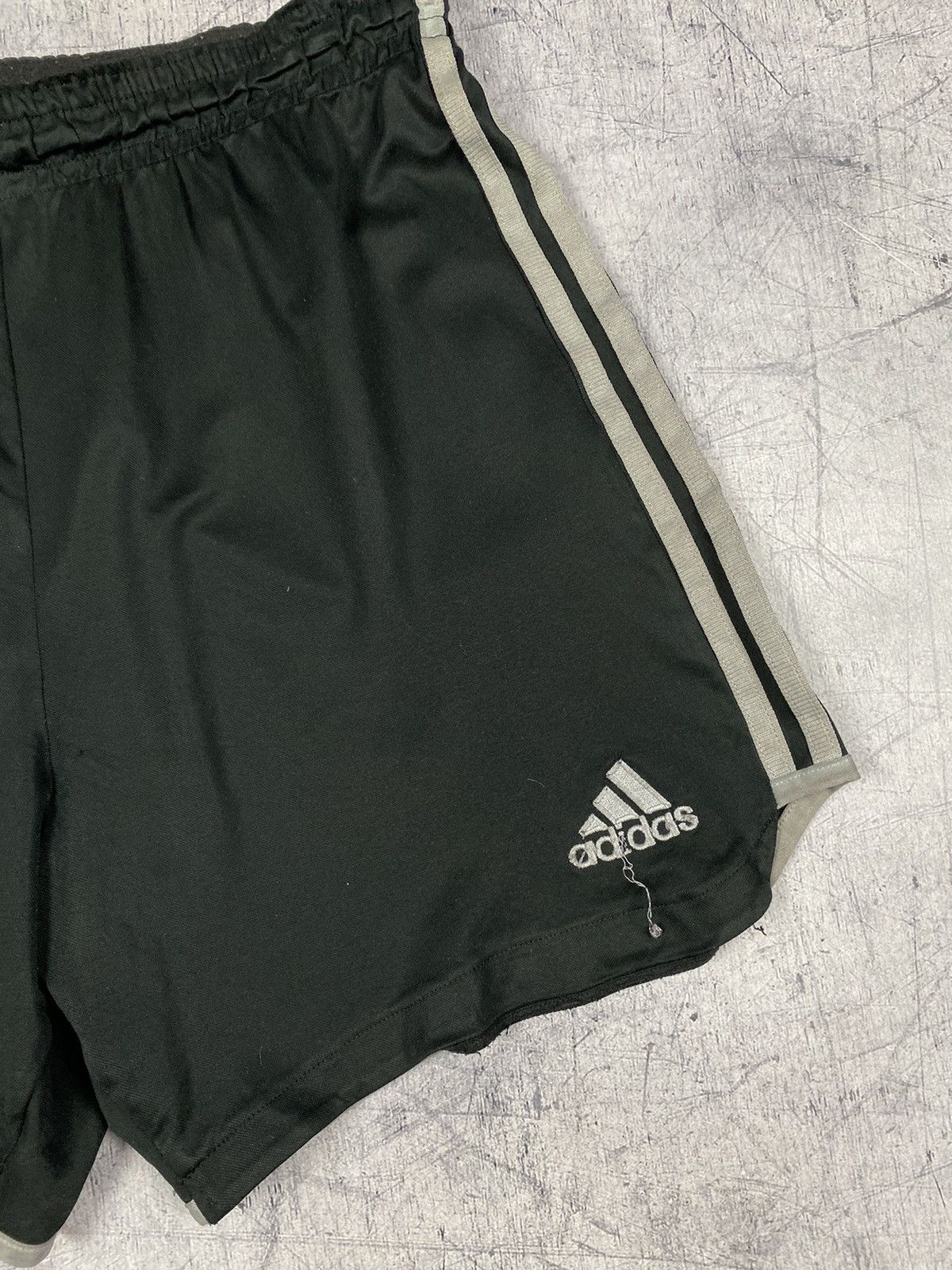 Adidas × Vintage Vintage Adidas New Castle Distressed Soccer Jersey Shorts Size US 32 / EU 48 - 3 Thumbnail