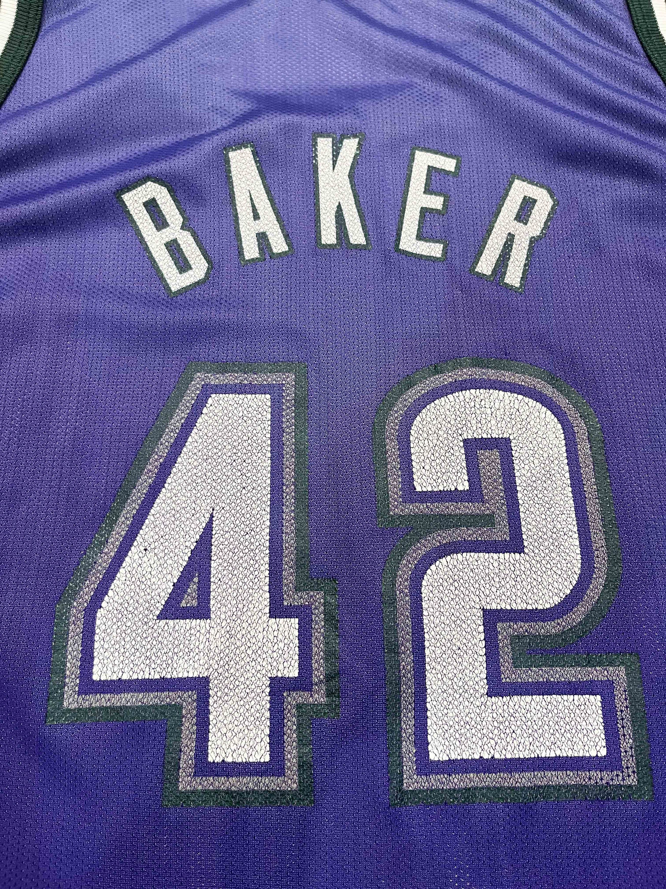 Champion Vintage Champion NBA Milwaukee Bucks BAKER #42 Jersey Size US L / EU 52-54 / 3 - 6 Thumbnail
