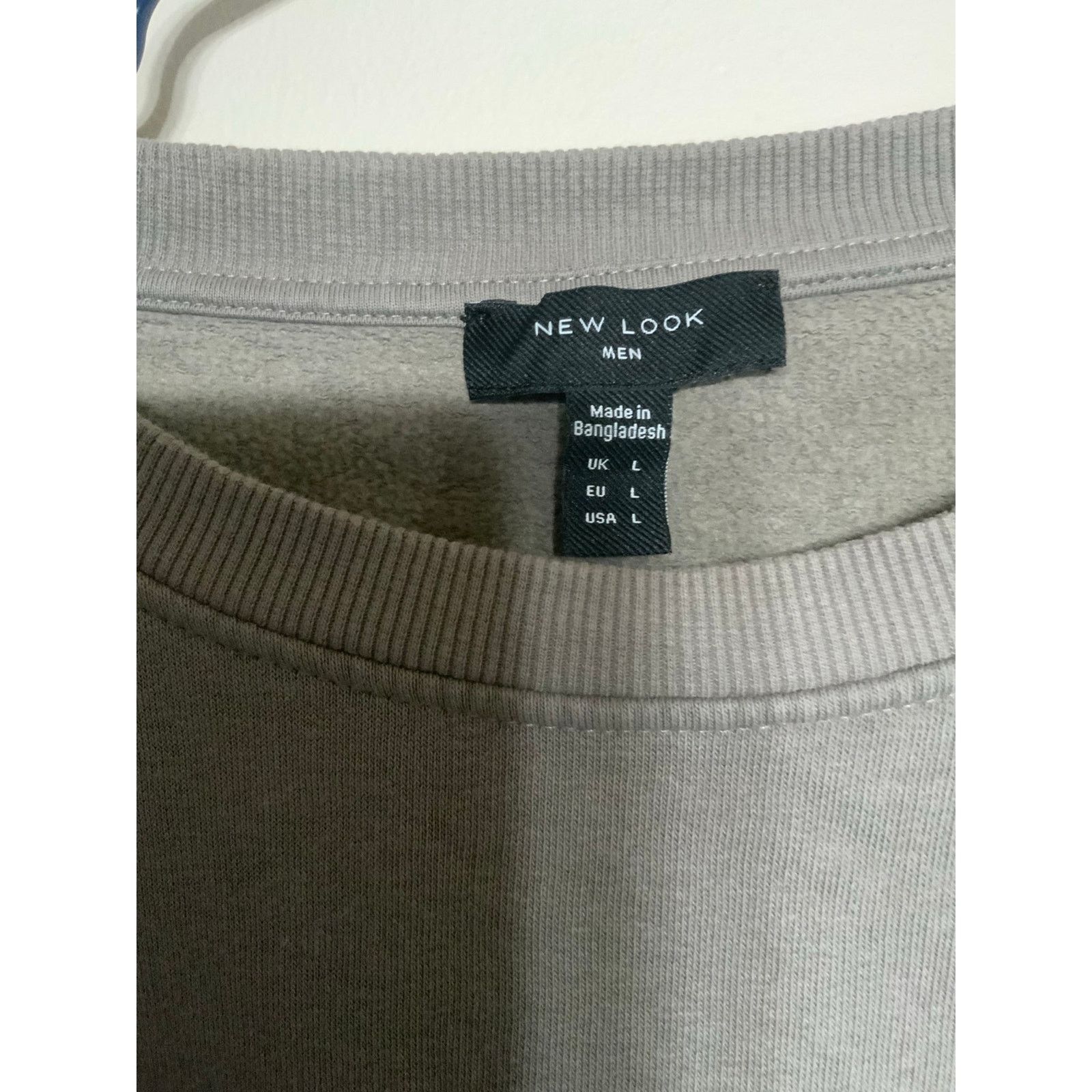 New Look New Look - Men's Hoodie with Tiny Rose Embroidery - USED Size US L / EU 52-54 / 3 - 4 Thumbnail