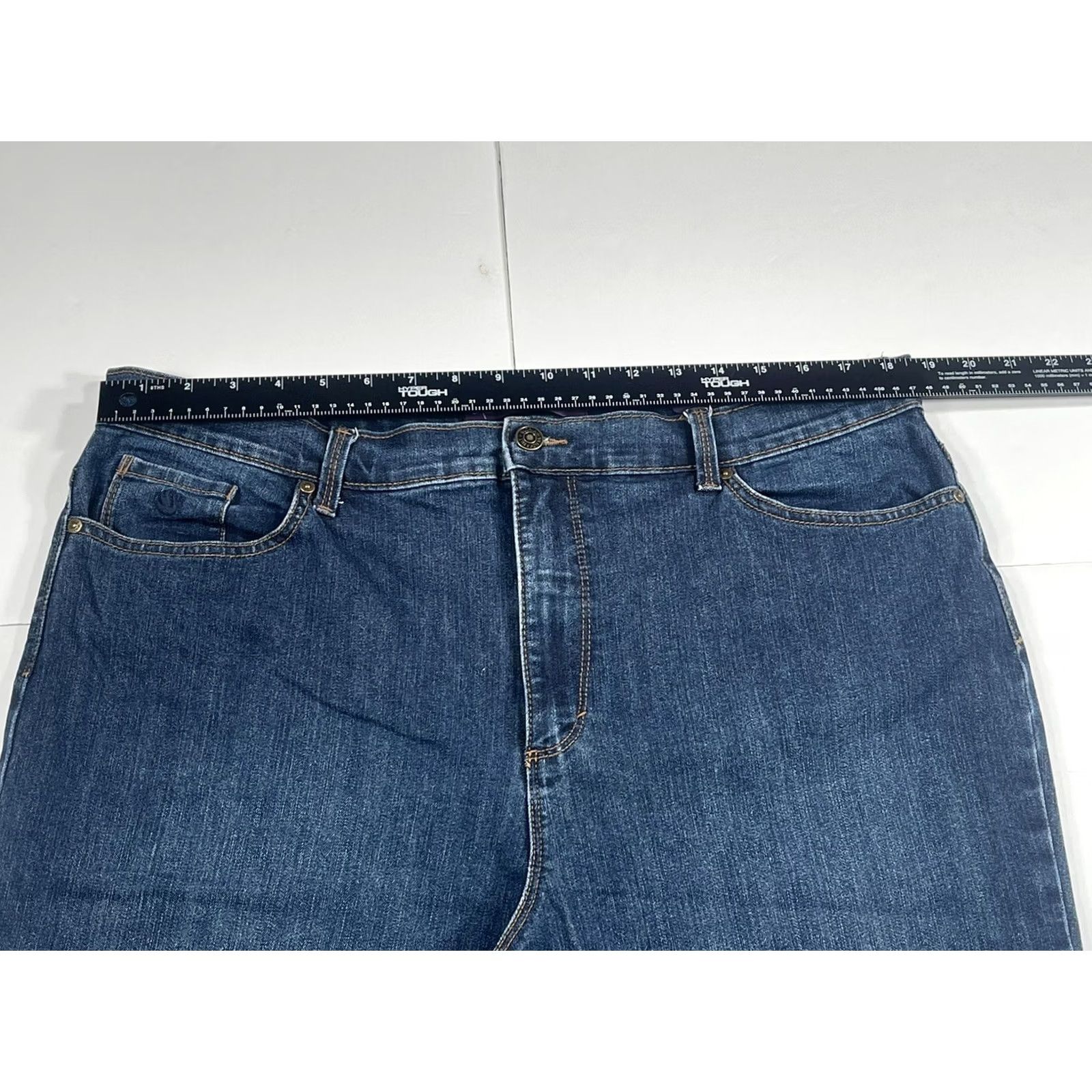Gloria Vanderbilt Gloria Vanderbilt Amanda Jeans Women's Plus Size Blue Denim Size 18 Size 40" / US 18 - 3 Thumbnail