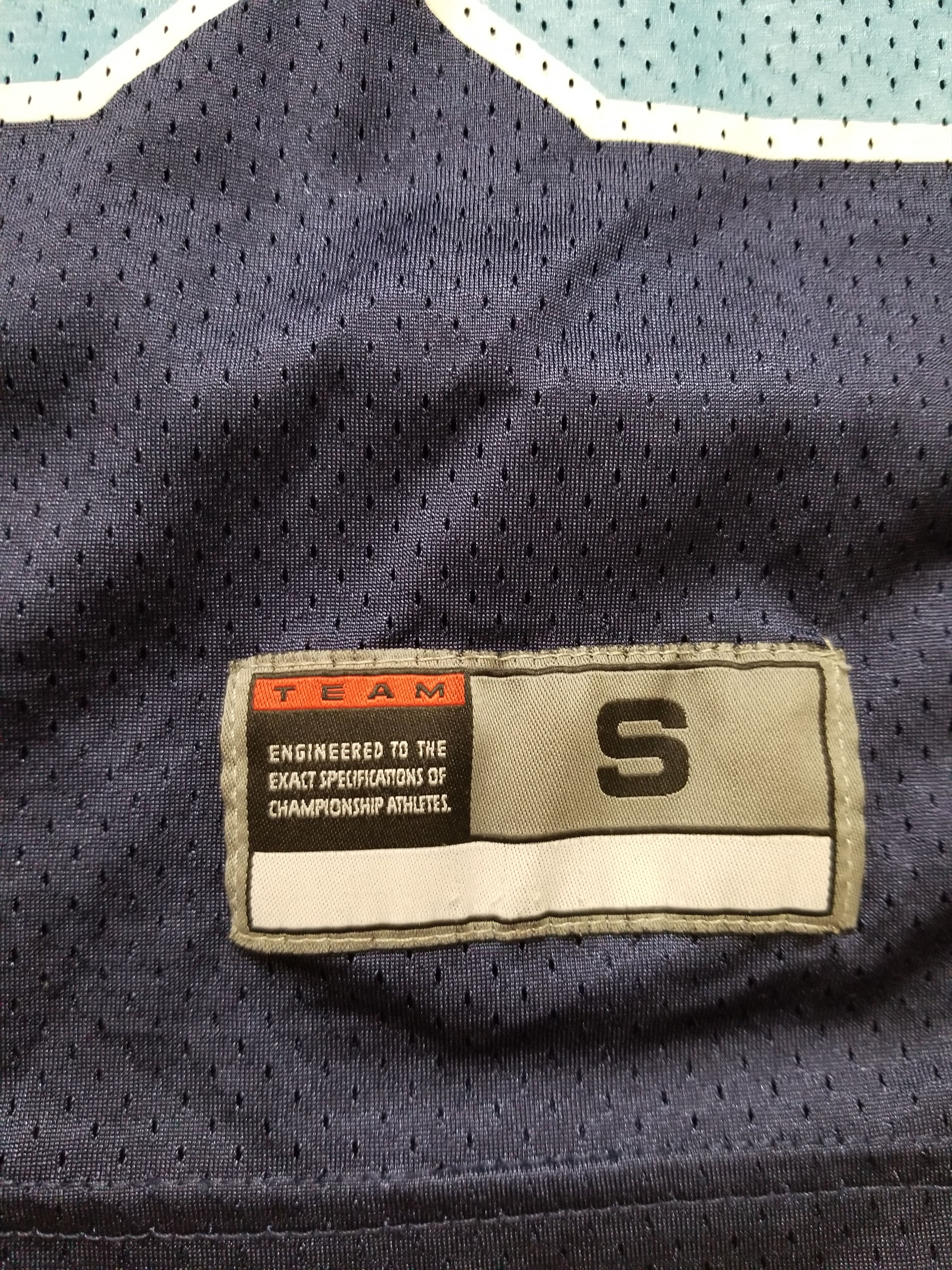 Nike Vintage Nike Panthers #55 NFL Jersey Size US S / EU 44-46 / 1 - 7 Thumbnail