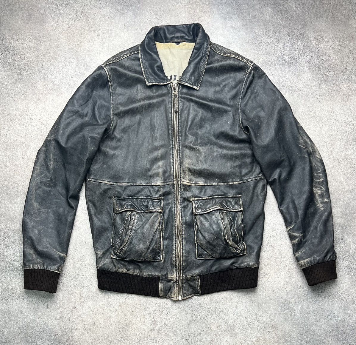 Vintage Vintage faded leather bomber jacket Size US L / EU 52-54 / 3 - 1 Thumbnail