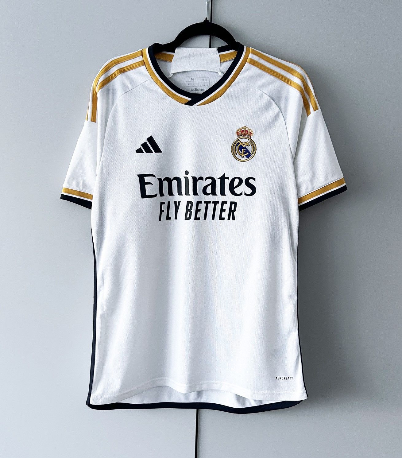 Adidas Real Madrid jersey 2023 2024 adidas Size US M / EU 48-50 / 2 - 1 Thumbnail