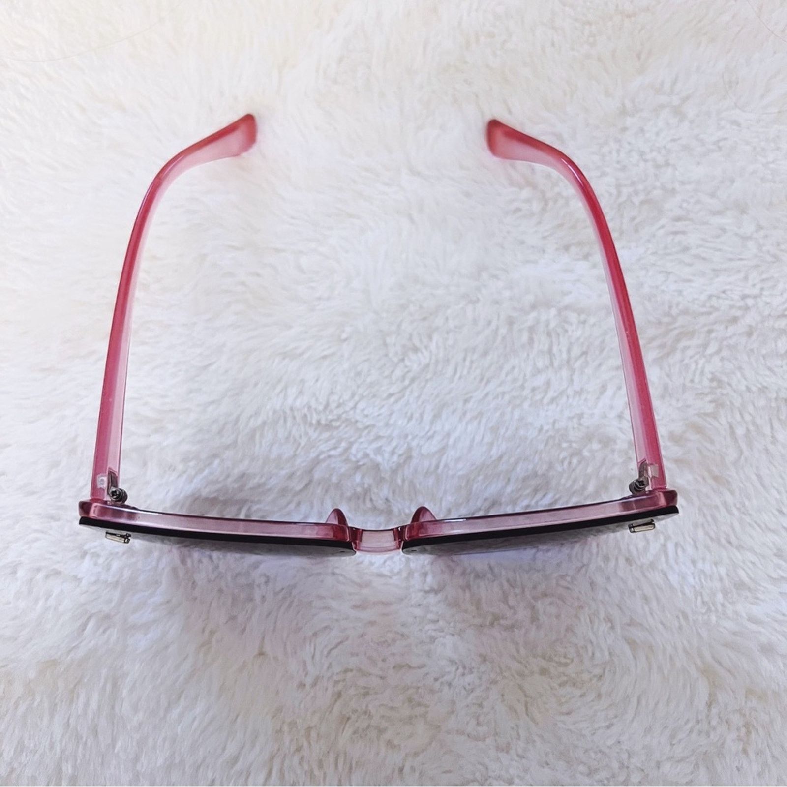Other Giselle Black & Pink Oversized Cat Eye Sunglasses Size ONE SIZE - 4 Thumbnail