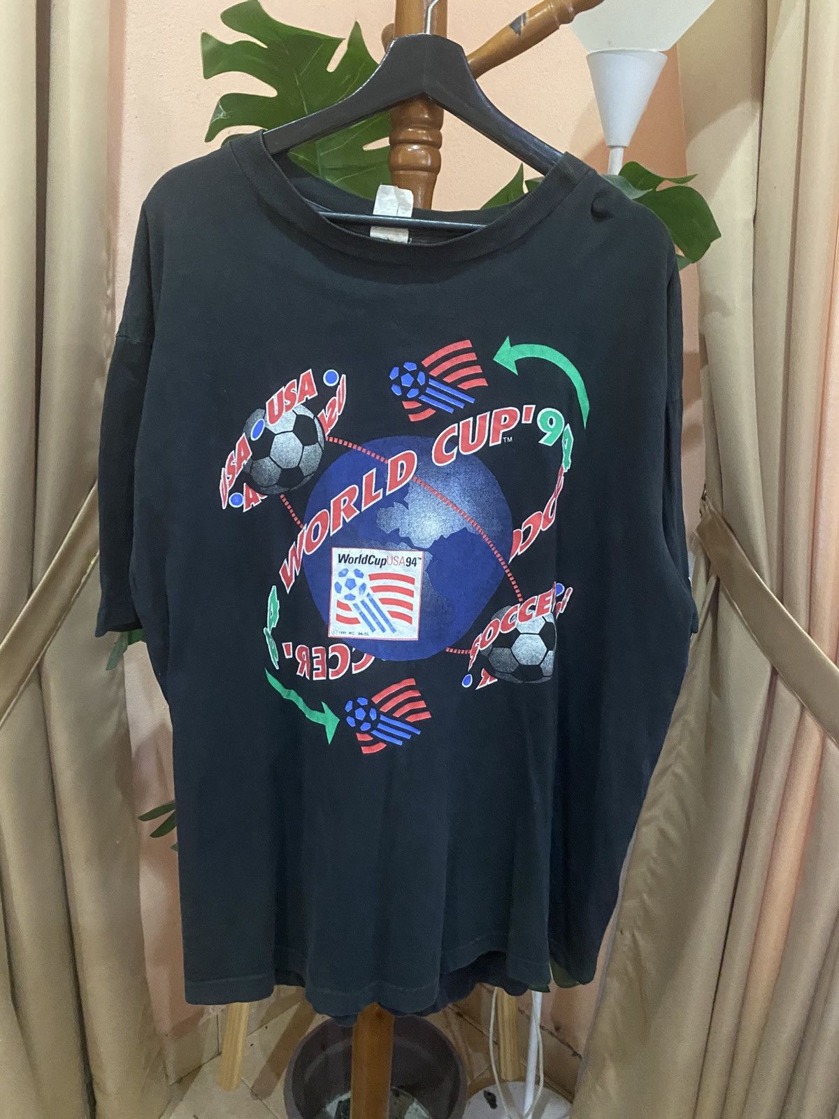 Vintage FIFA World Cup USA Soccer Graphic Tee – Vintage Black Size US XL / EU 56 / 4 - 1 Thumbnail