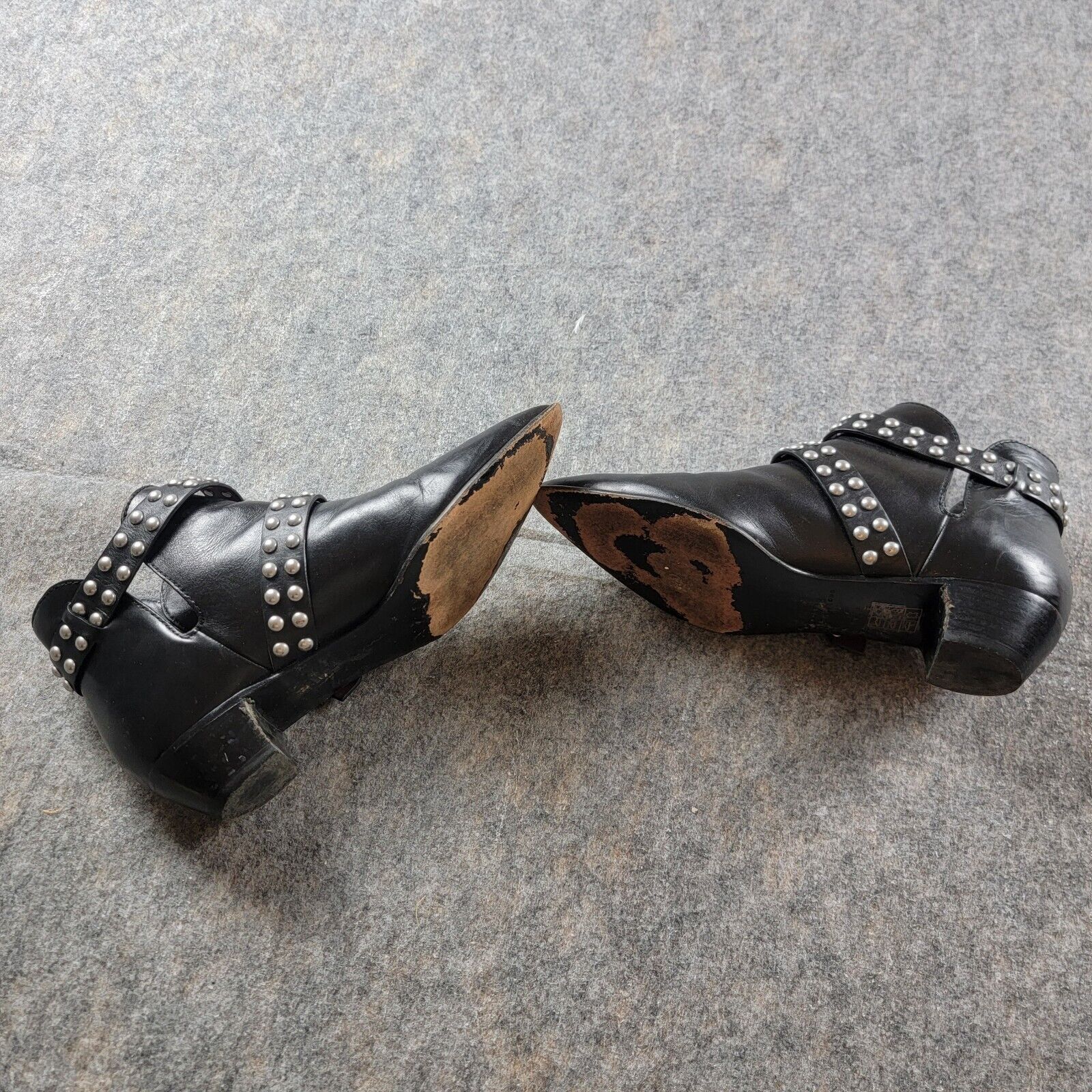 Marc by Marc Jacobs Marc by Marc Jacob Carrol Studded Leather Ankle Bootie Size US 7.5 / IT 37.5 - 10 Thumbnail