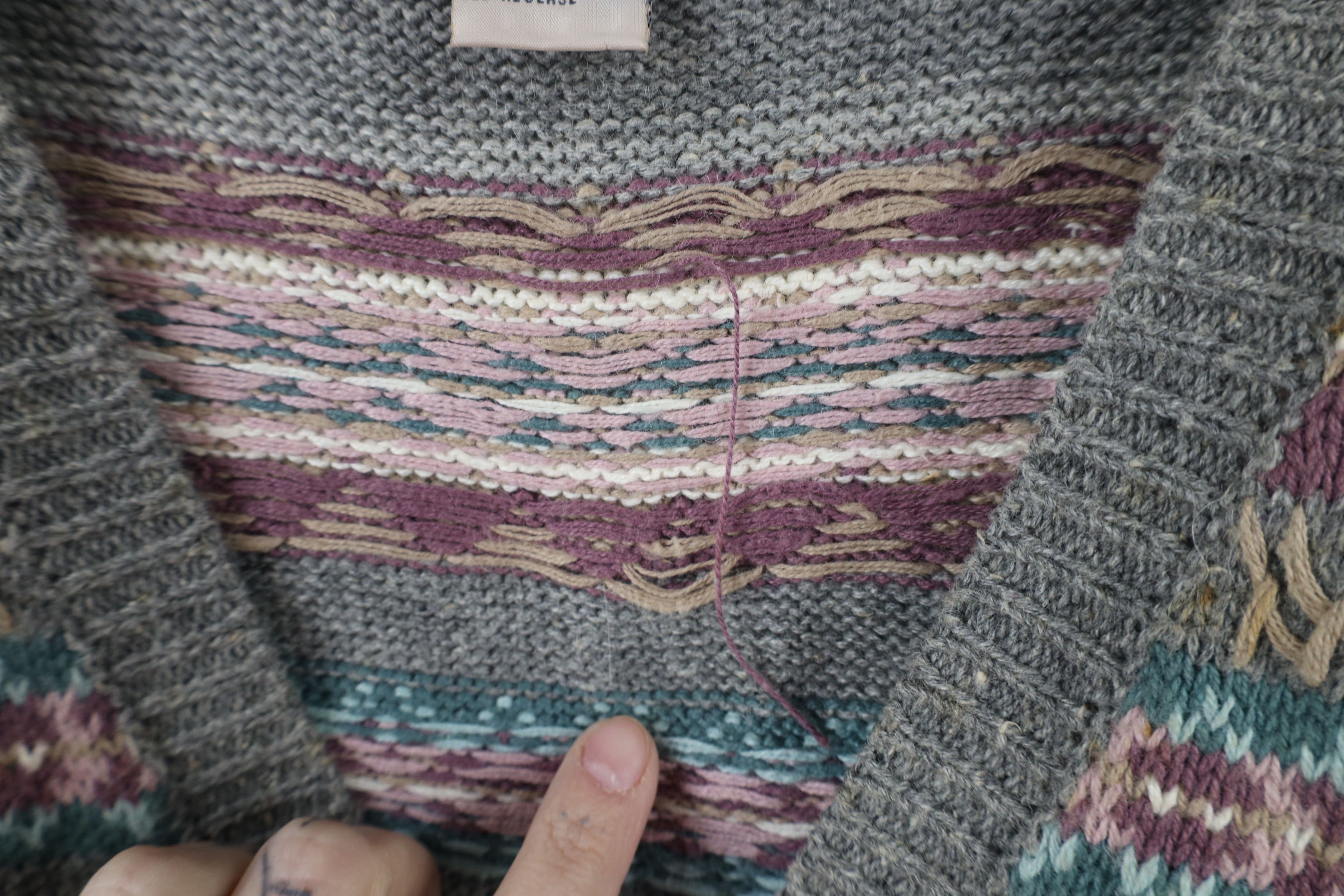 Vintage Vintage 90s Streetwear Embroidered Fair Cardigan Sweater Size S / US 4 / IT 40 - 6 Thumbnail