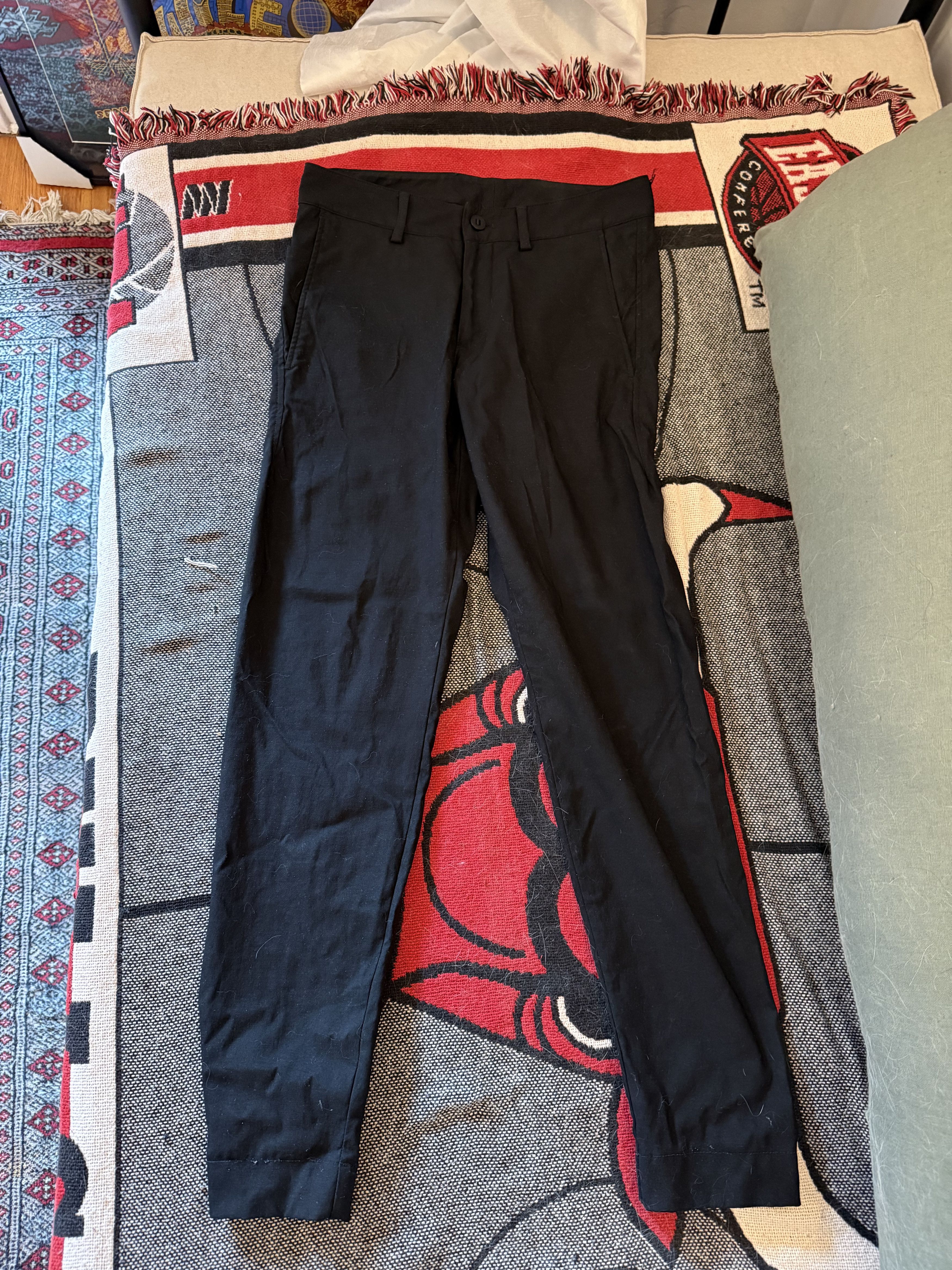 Outlier Futuredarts Size US 28 / EU 44 - 1 Thumbnail