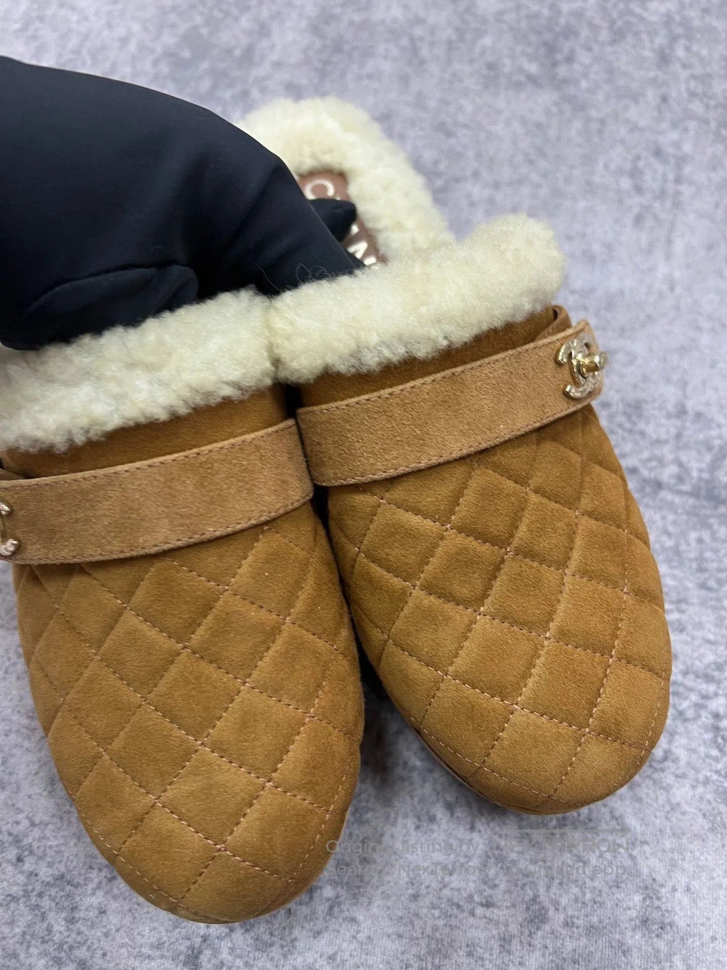 Chanel Chanel Brown Quilted Teddy Thick Sole Slippers. Size US 6 / IT 36 - 8 Thumbnail