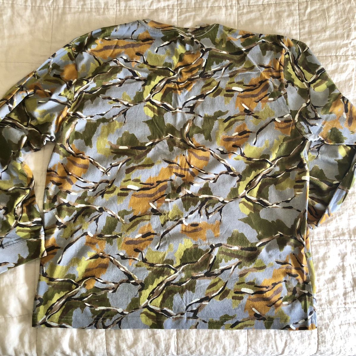 Awake NY Mens AWAKE NY long sleeved camo print pocket tee XL Size US XL / EU 56 / 4 - 2 Thumbnail
