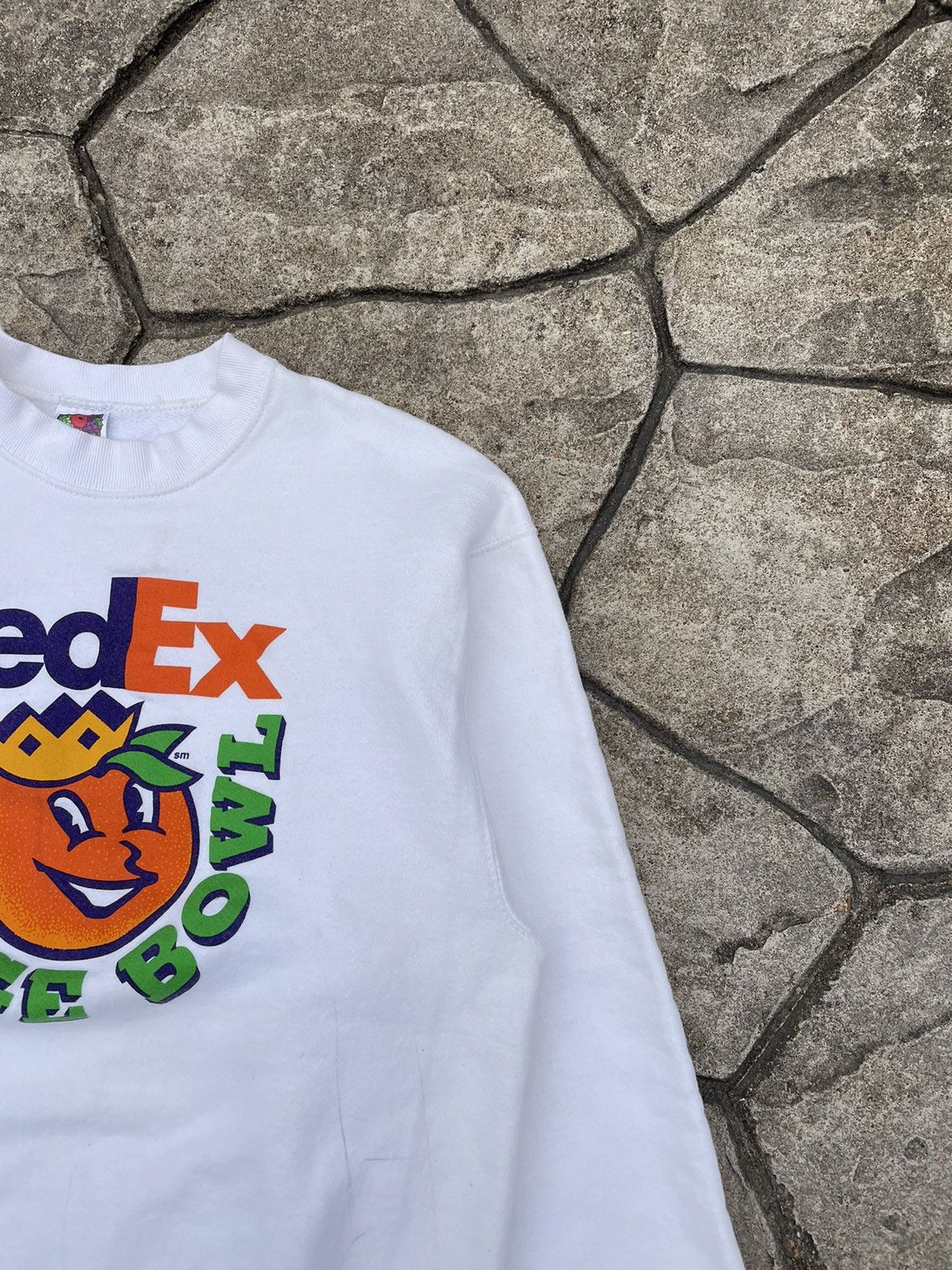 Fruit Of The Loom × NCAA × Vintage Vintage 90s Orange Bowl Football Sweatshirt Size US L / EU 52-54 / 3 - 3 Thumbnail