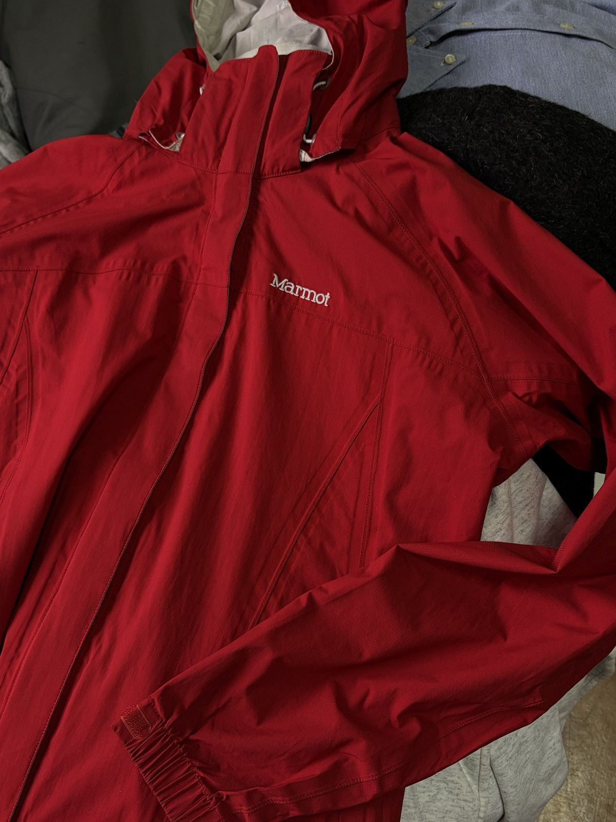 Marmot Marmot PreCip Women’s Waterproof Rain Jacket Red L Size L / US 10 / IT 46 - 17 Thumbnail